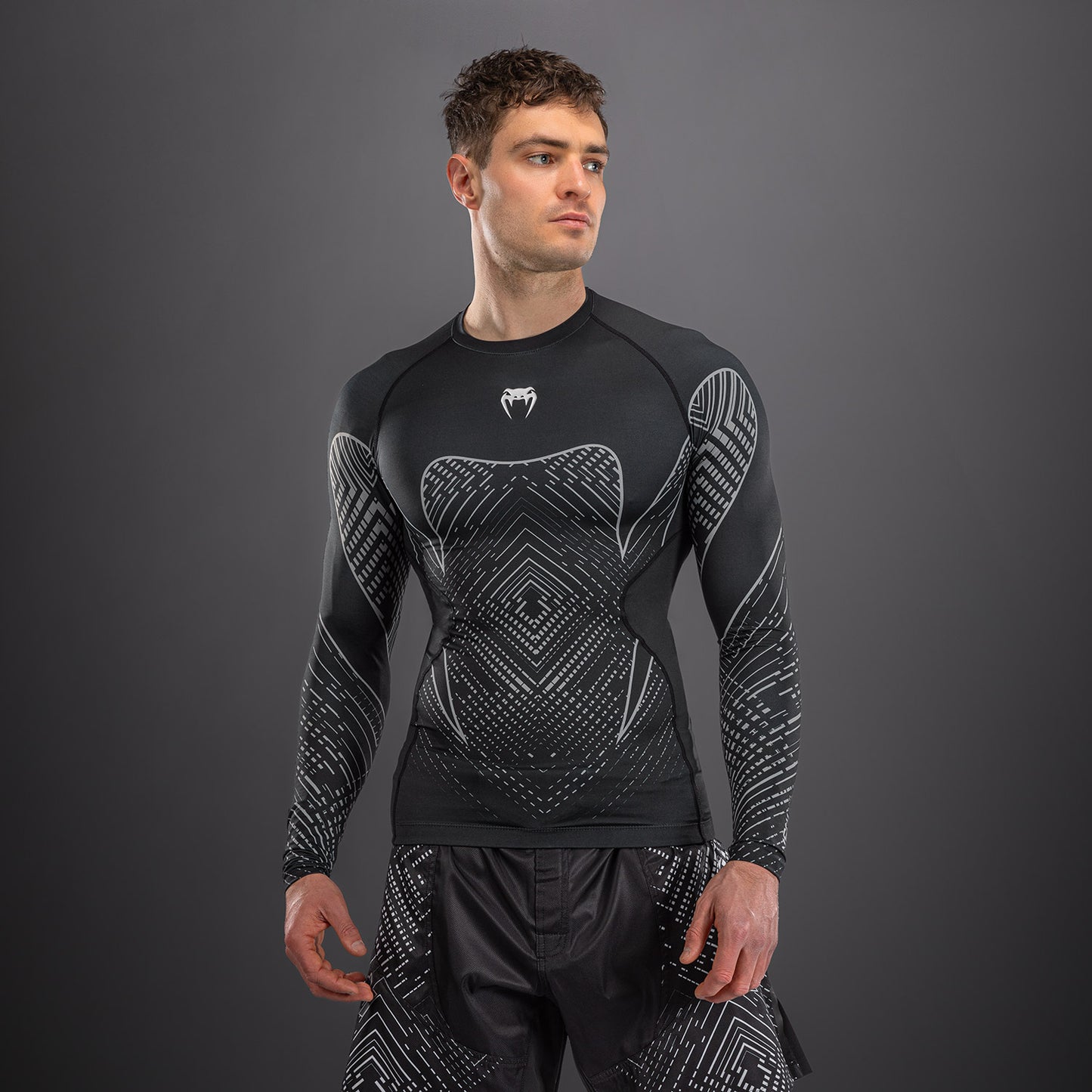 Venum Midnight Fury Rashguard a Maniche Lunghe – Nero/Grigio/Argento