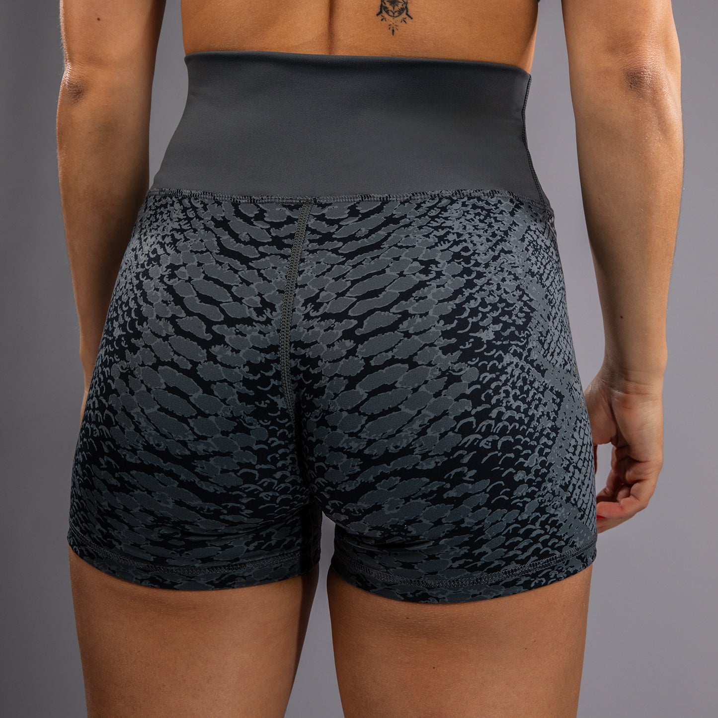Venum Amazonia Pantaloncini da compressione da donna - Grigio scuro