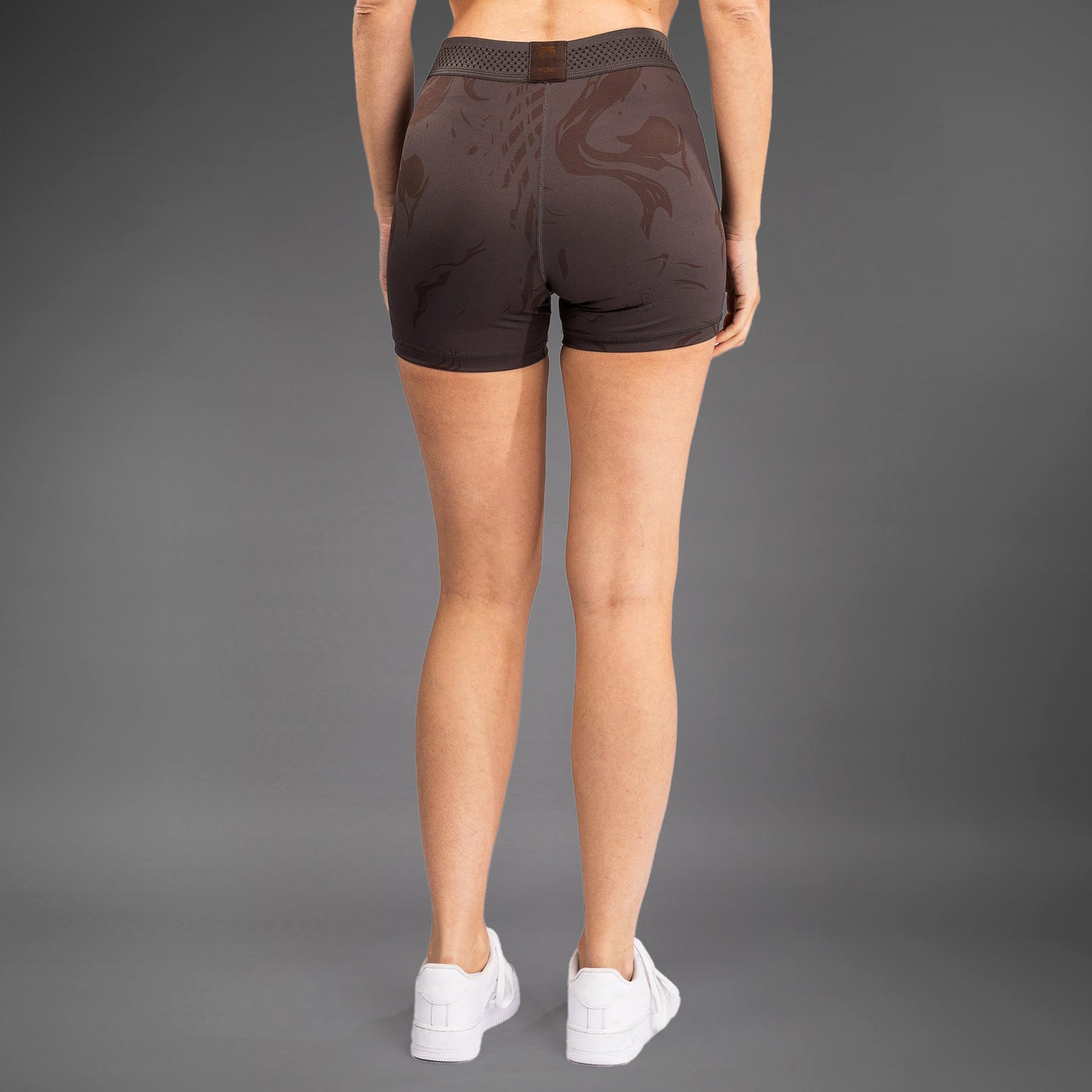 UFC Fusion by Venum Fight Week Vale Tudo Shorts per Donna - Marrone terra
