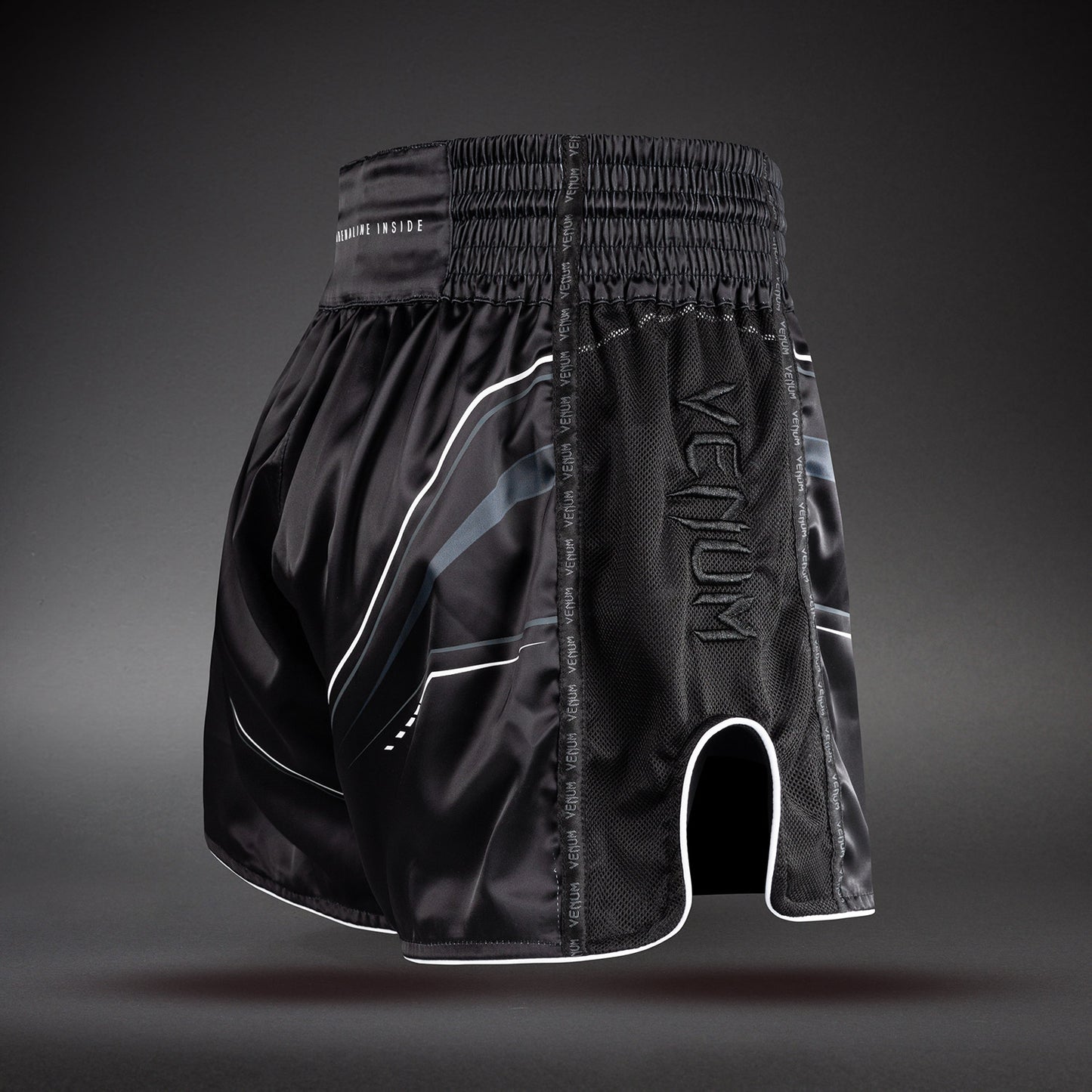 Venum Streamline Pantaloncini Muay Thaï – Nero/Bianco
