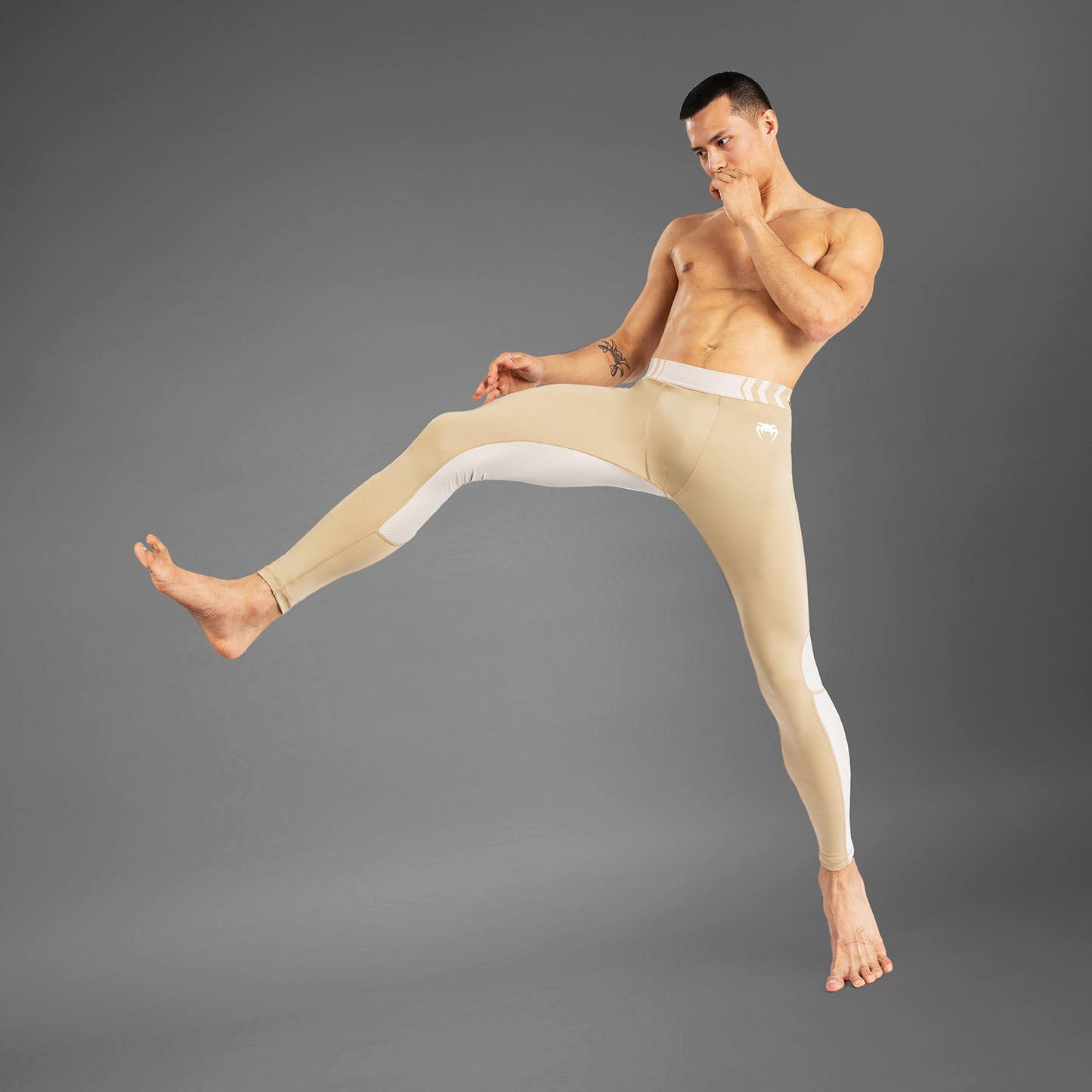 Venum Tempest Pantaloni a compressione - Beige/Sabbia