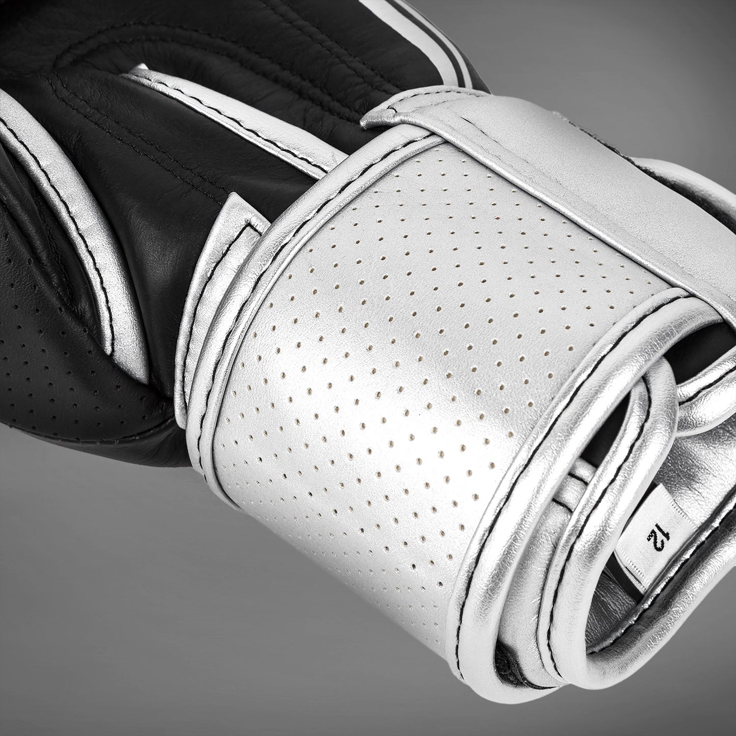 Guantoni da boxe Venum Power 2.0 - Nero/Argento