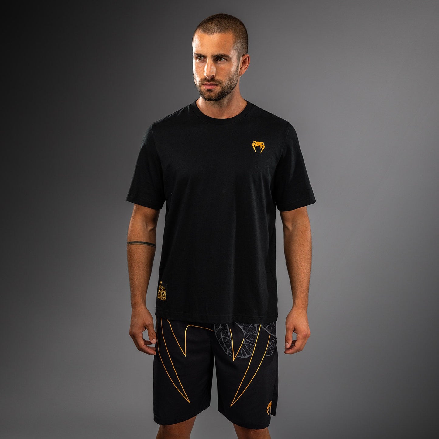 Venum Serpenti T-Shirt – Nero/Argento/Oro