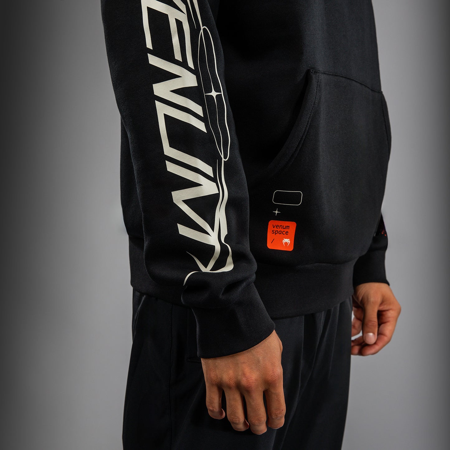 Venum Eclipse Felpa con cappuccio – Nero/Avorio