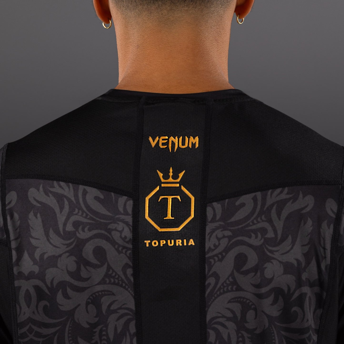 Venum x Topuria Unmatched Edition Maglietta Dry-Tech - Nero/Oro