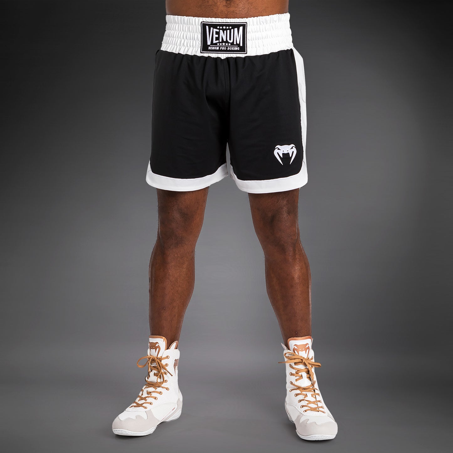 Venum Classic Pantaloncini da boxe - Nero/Bianco