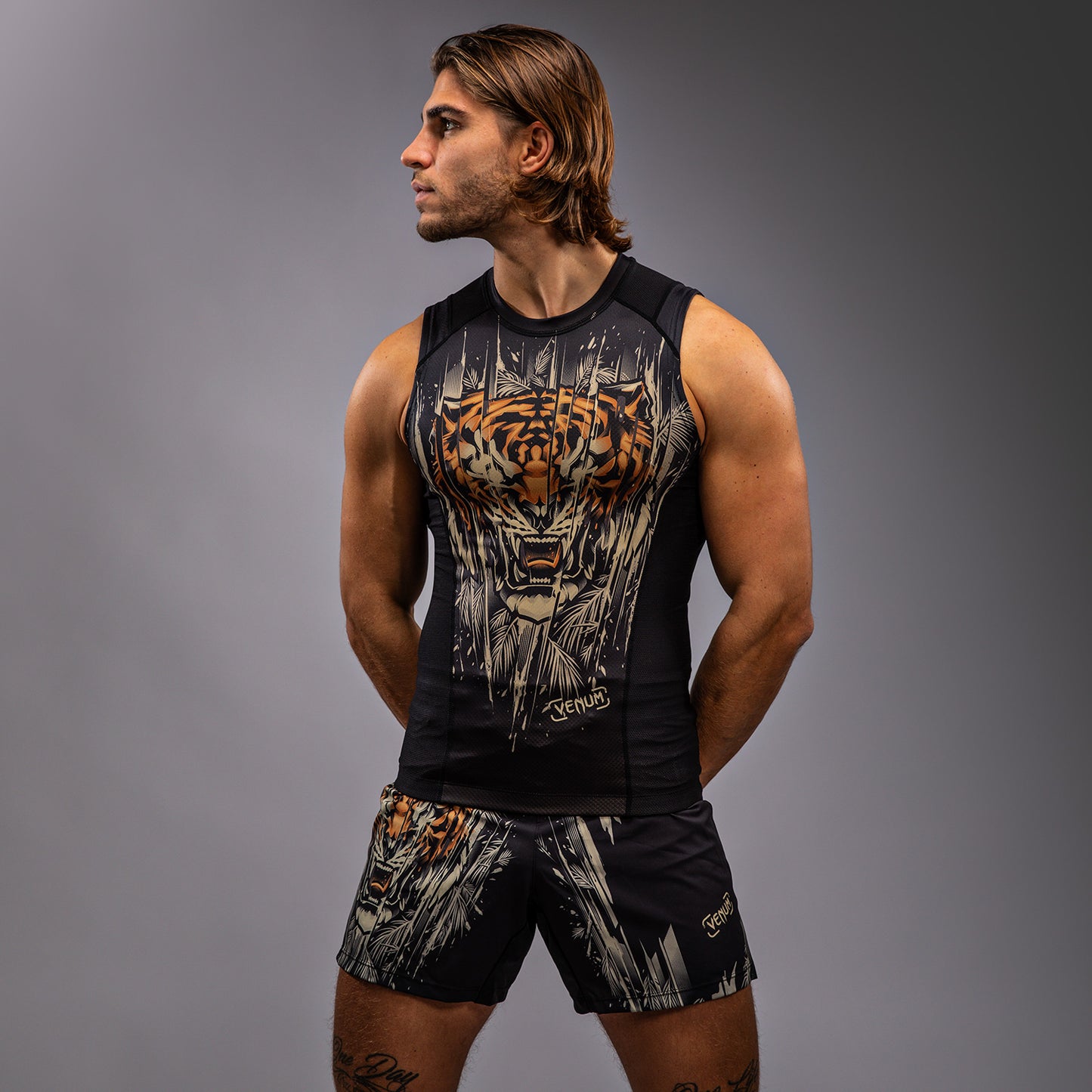 Venum Tiger Rashguard Senza Maniche - Nero/Arancione Neon