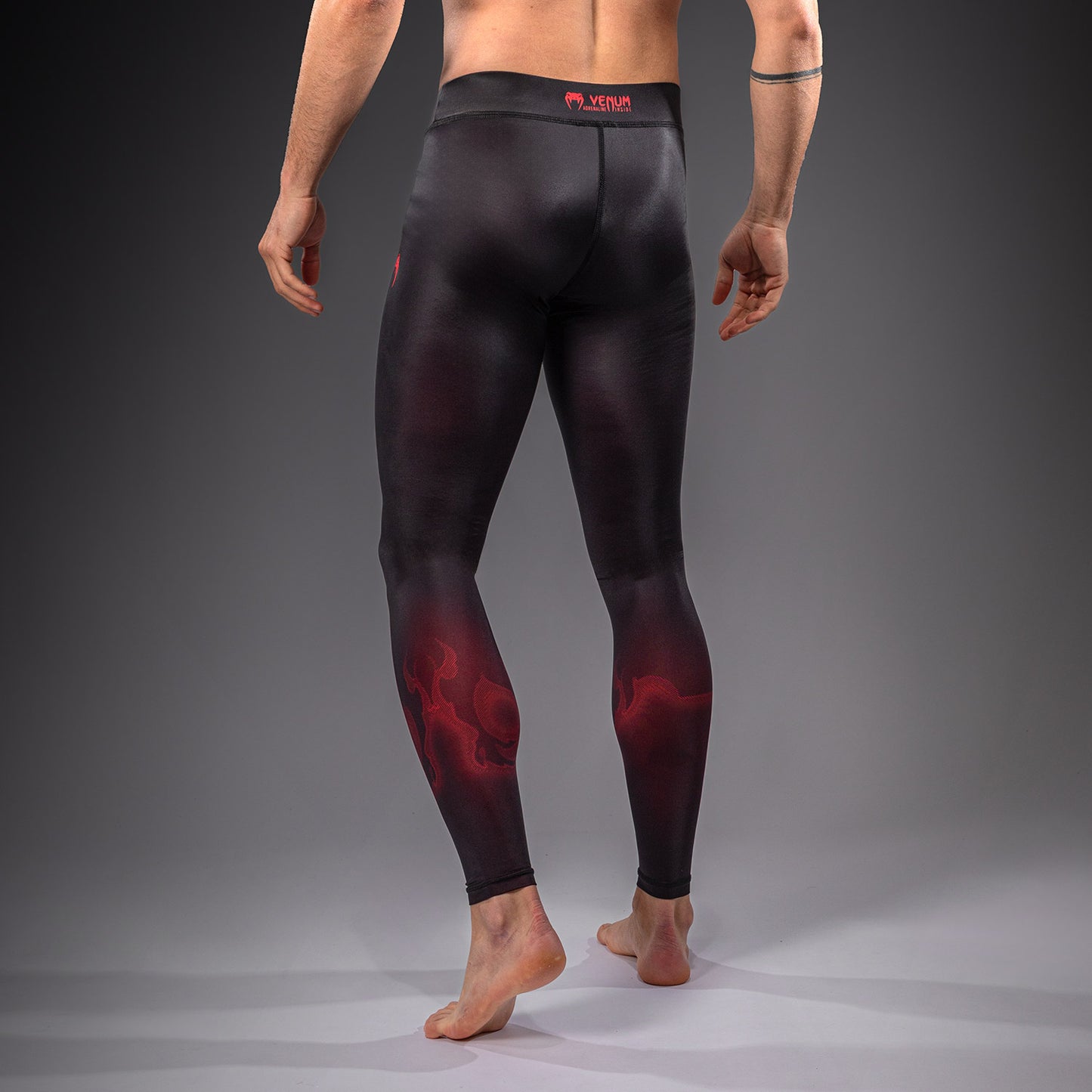 Venum Spectre Spats – Nero/Rosso