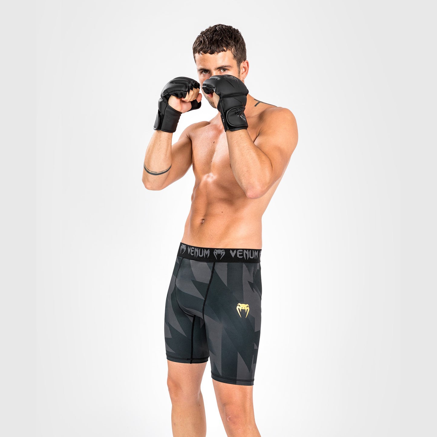 Pantaloncini Vale Tudo Venum Razor - Nero/Oro