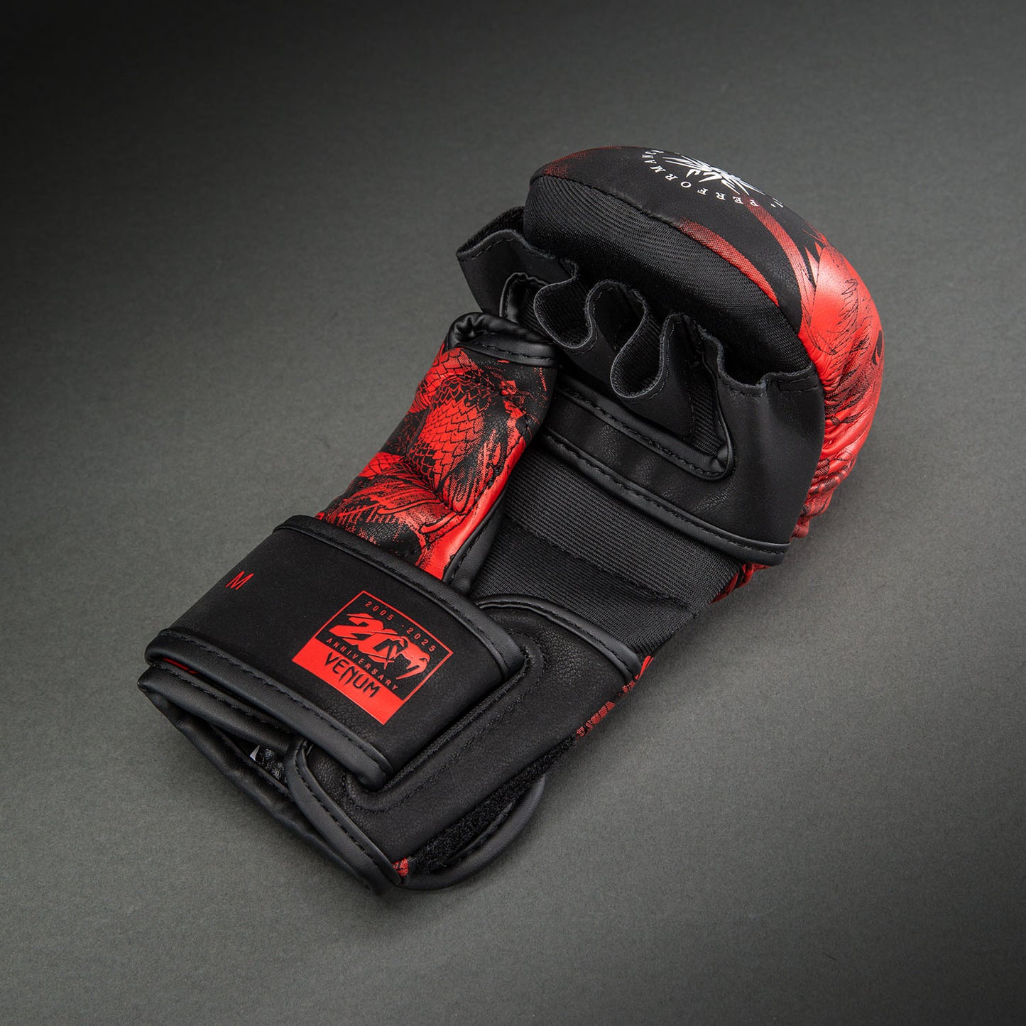 Venum 20th Anniversary Guanti da sparring - Nero/Rosso
