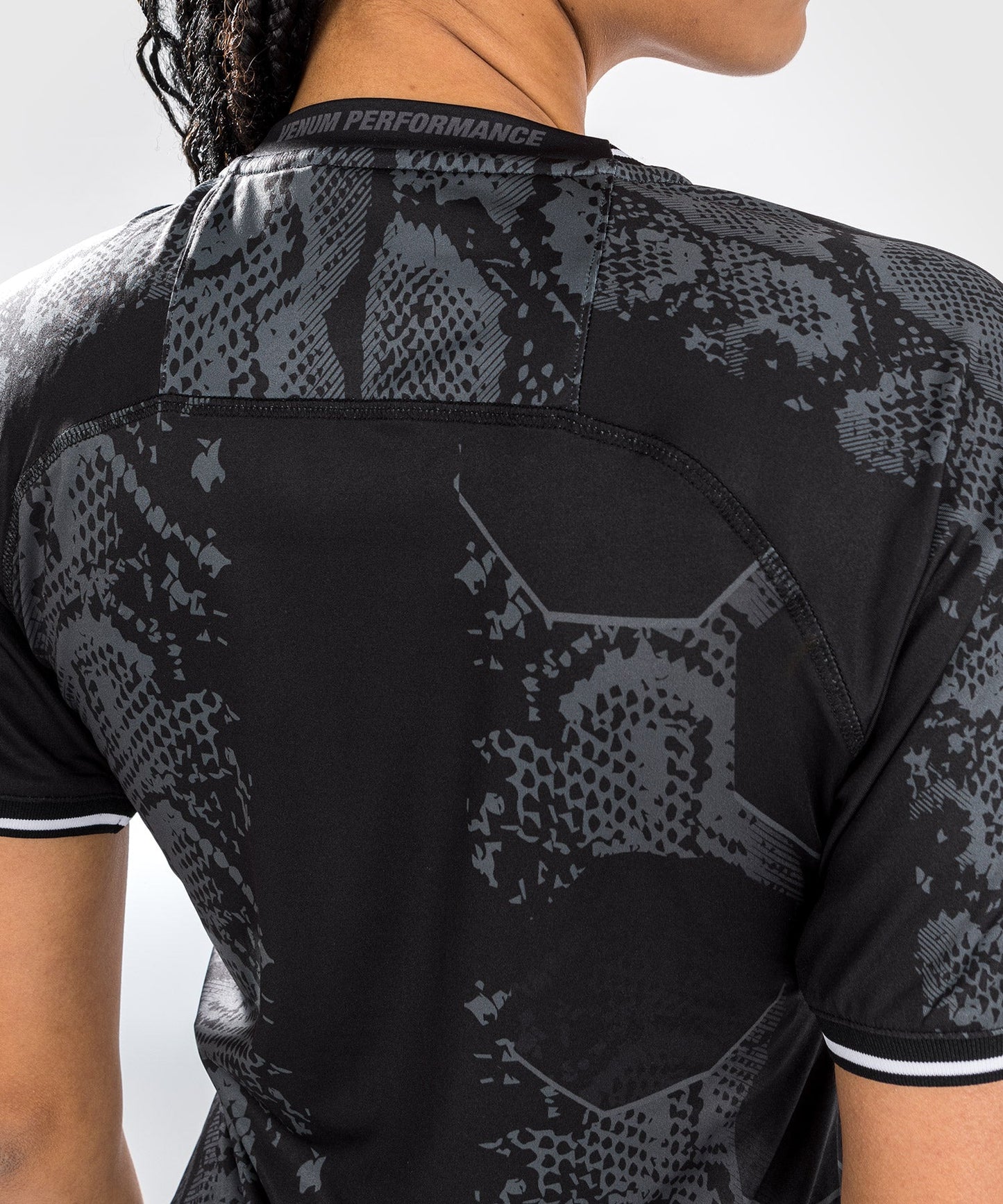 UFC Adrenaline by Venum Authentic Fight Night Maglia Dry Tech Personalizzata da Donna - Nero