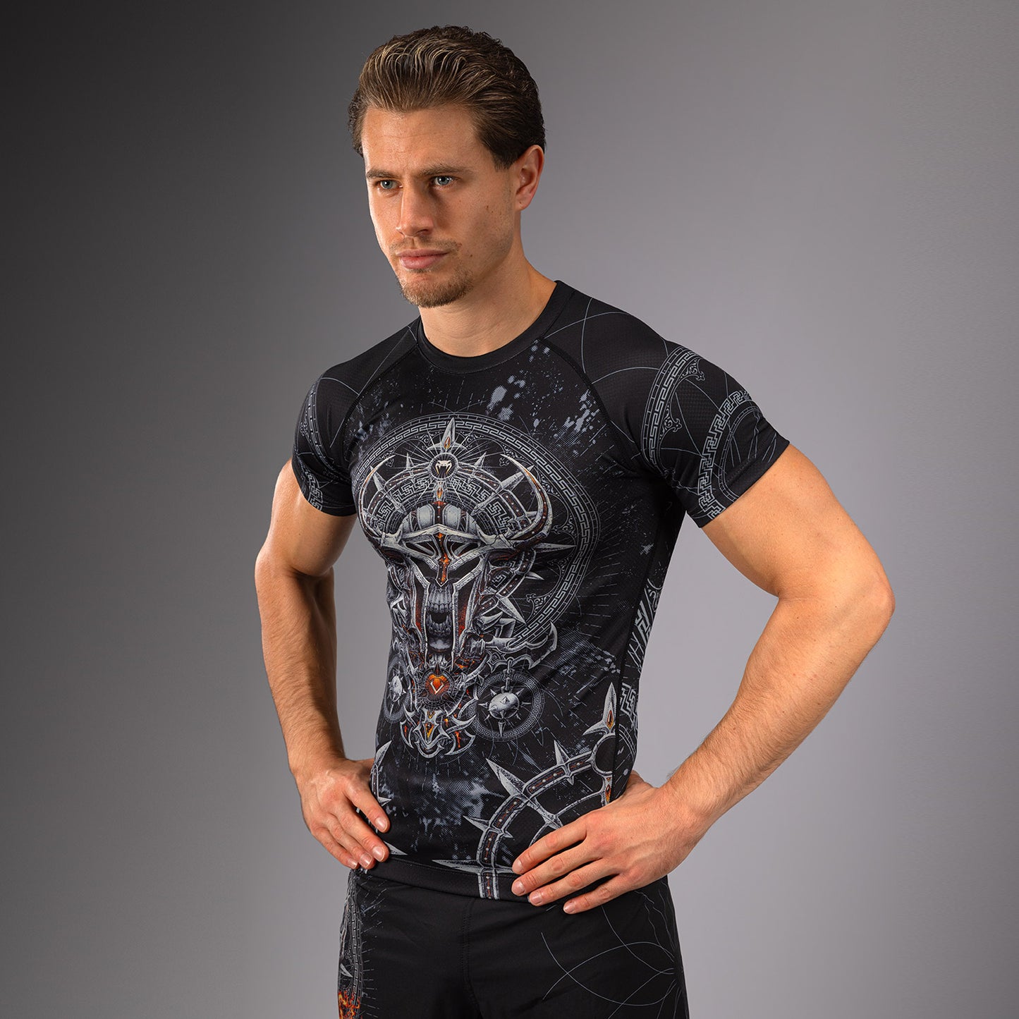 Venum Gladiator 5.0 Rashguard A Maniche Corte - Nero/Argento
