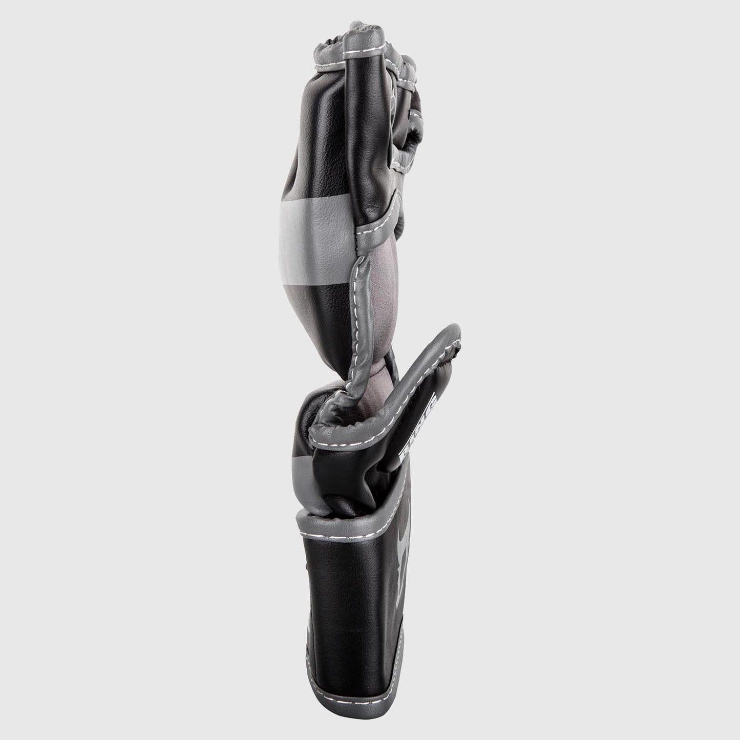 Ringhorns Charger by Venum MMA Gloves – Nero
