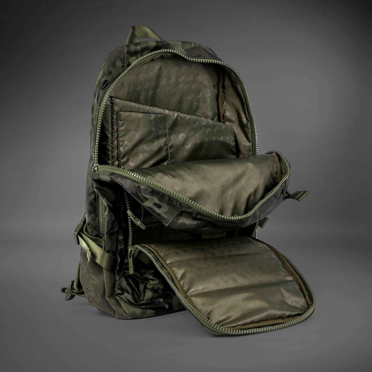 Venum Challenger Pro Zaino (20-25L) – Kaki/Camouflage