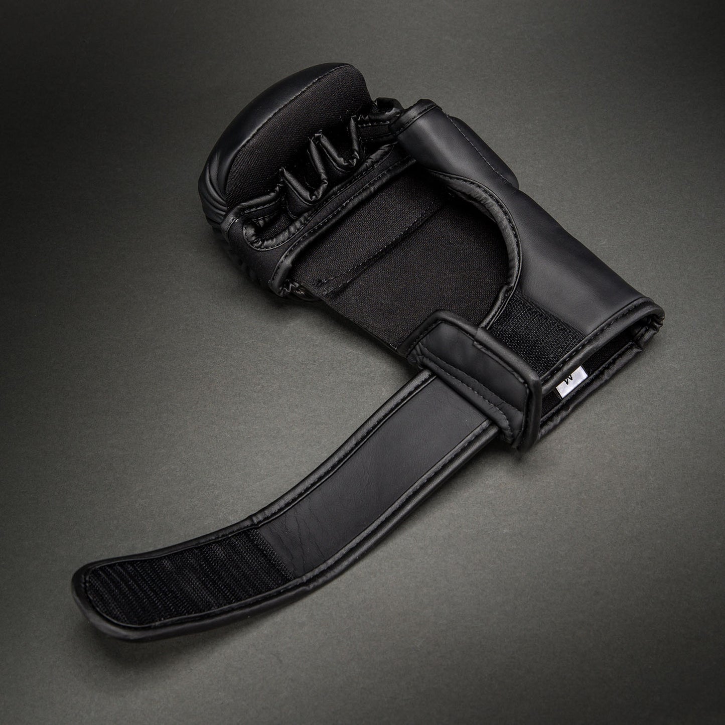 Venum Attack 2.0 Guanti da Sparring – Nero/Oro