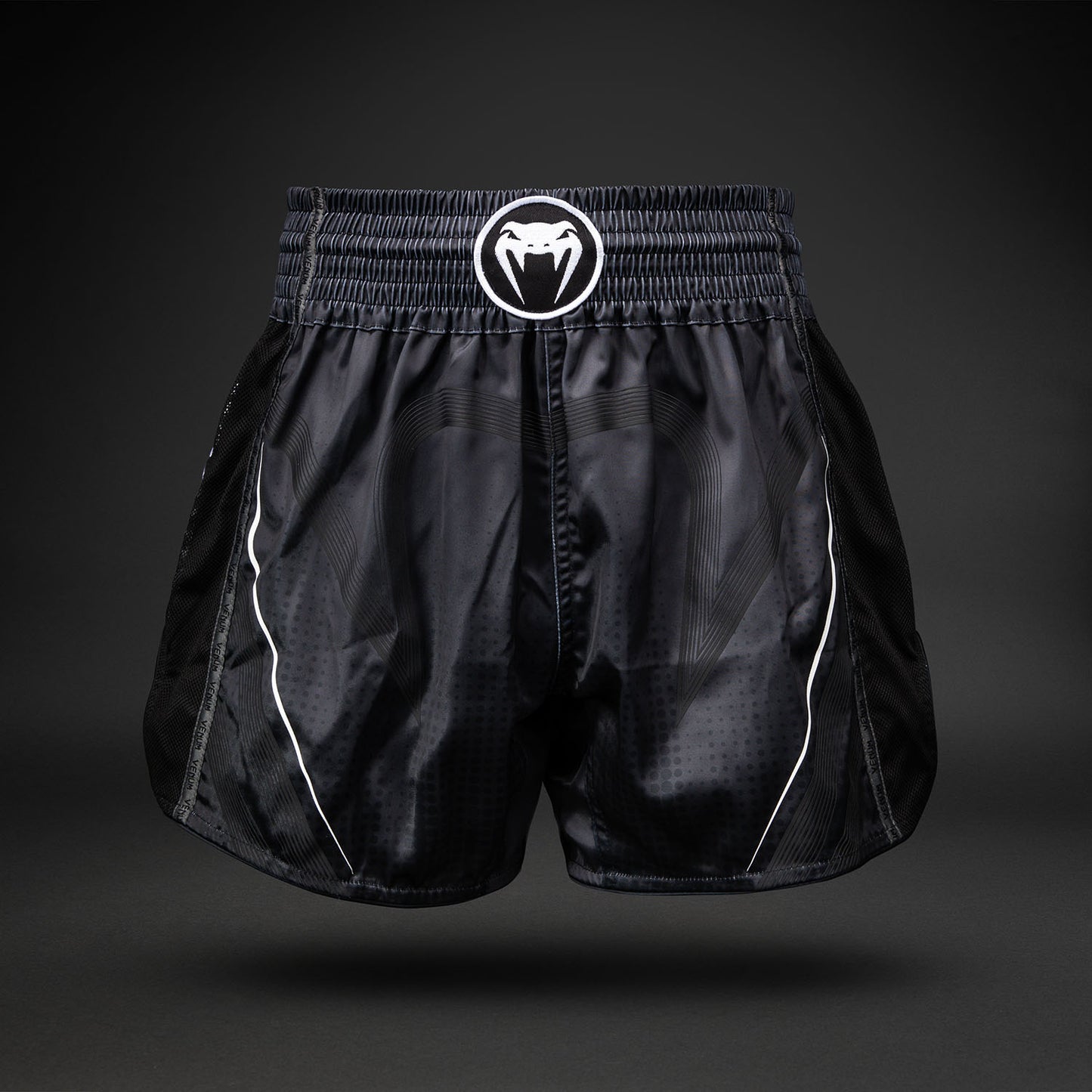 Venum Stealth Pantaloncini Muay Thaï – Nero/Bianco