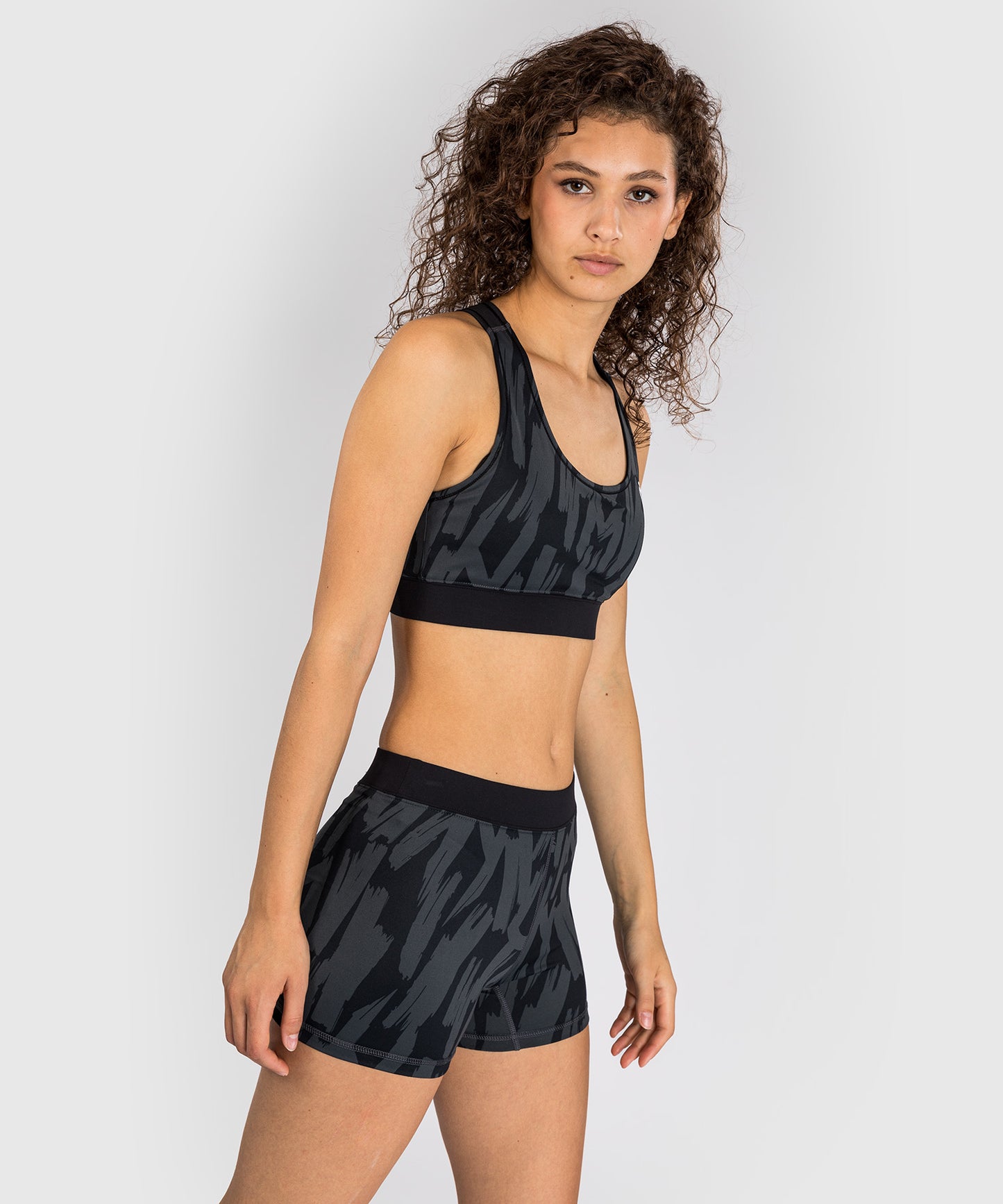 Venum Graffiti Shorts a Compressione da Donna - Carbone Urbano