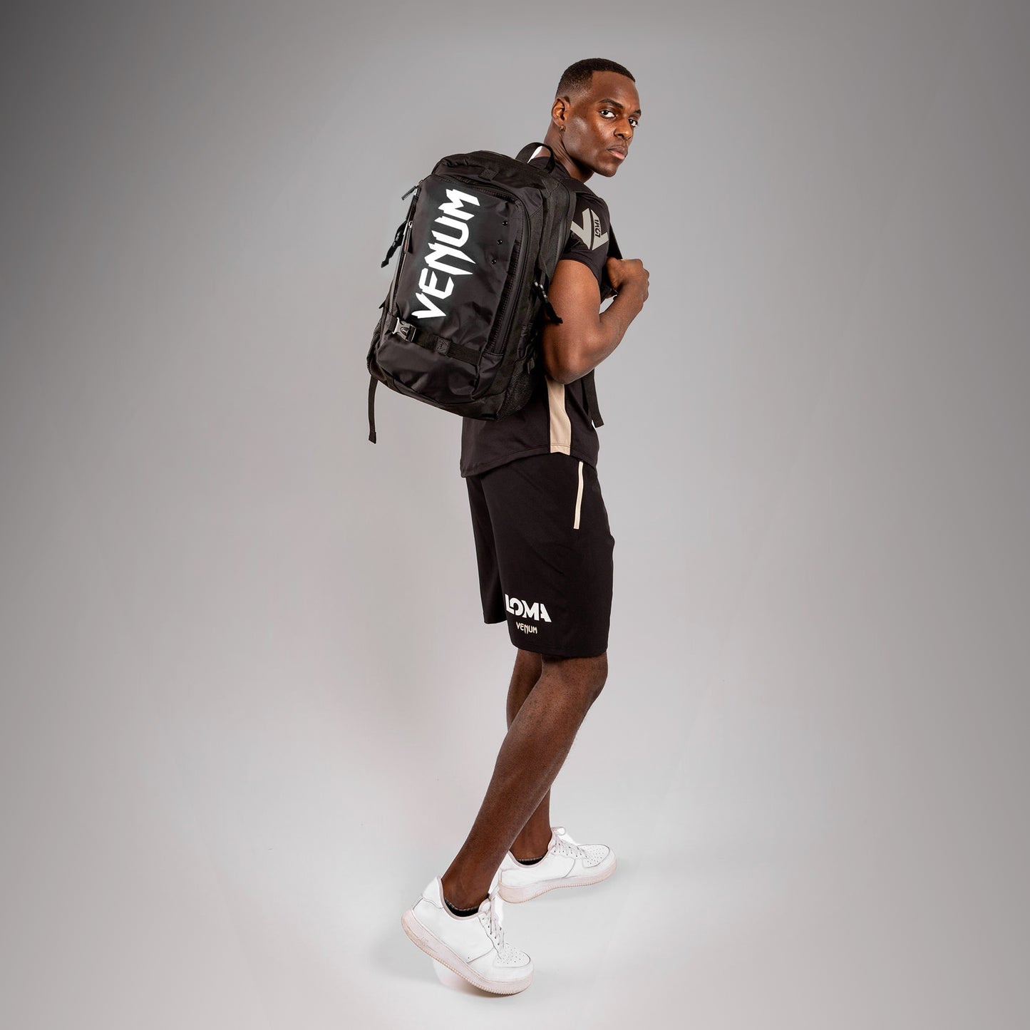 Venum Challenger Pro Evo Zaino (20-25L) – Nero/Bianco