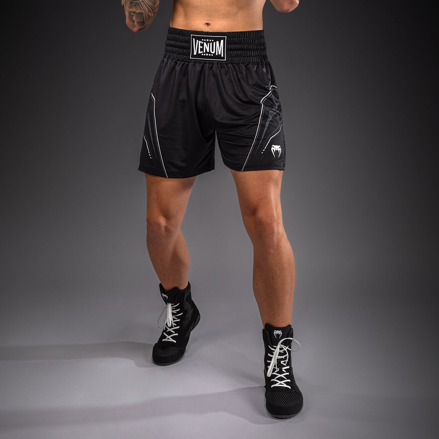 Venum Streamline Pantaloncini da Boxe – Nero/Bianco