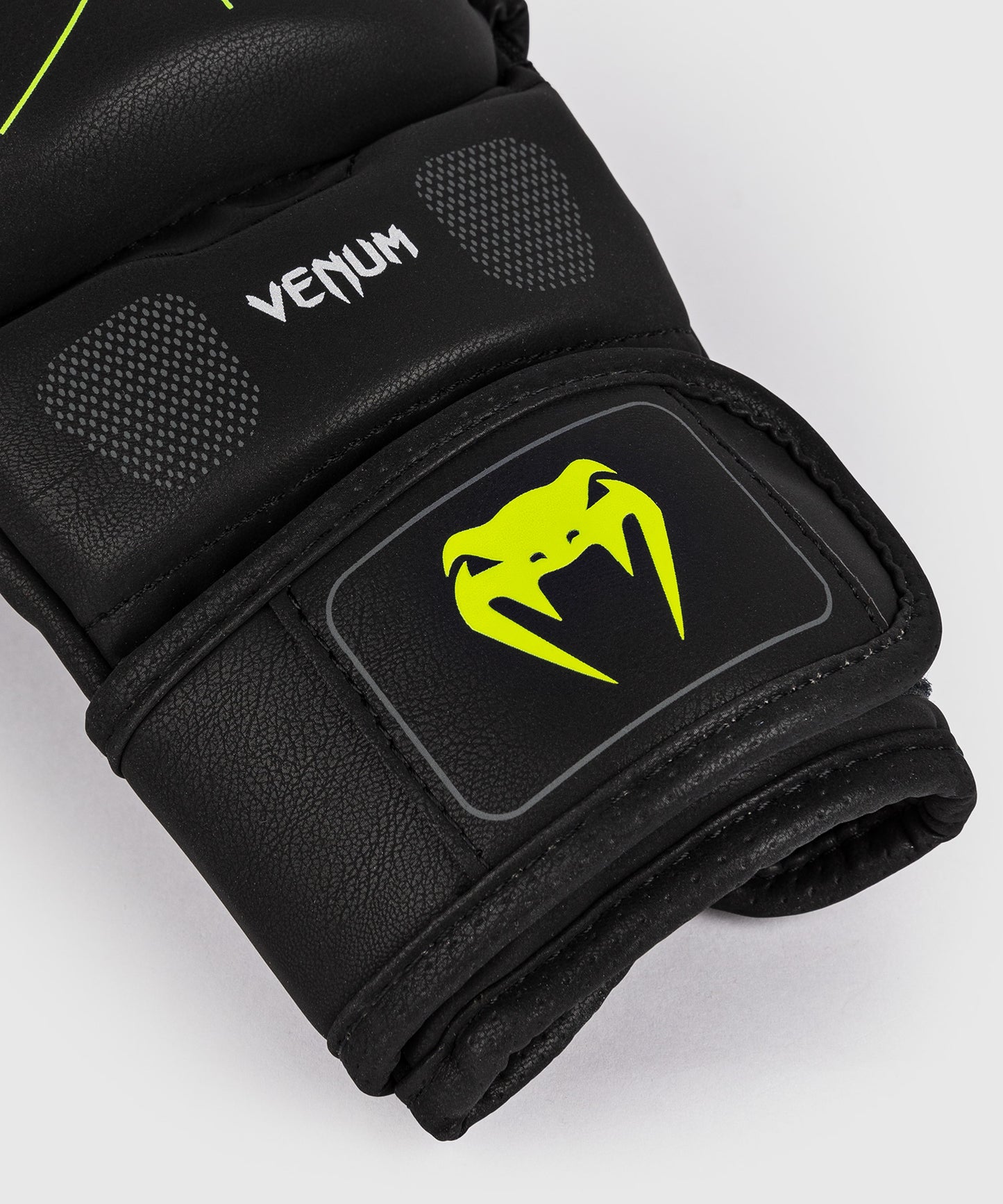 Venum Training Camp 4.0 Guanti da sparring per MMA - Nero/Verde chiaro