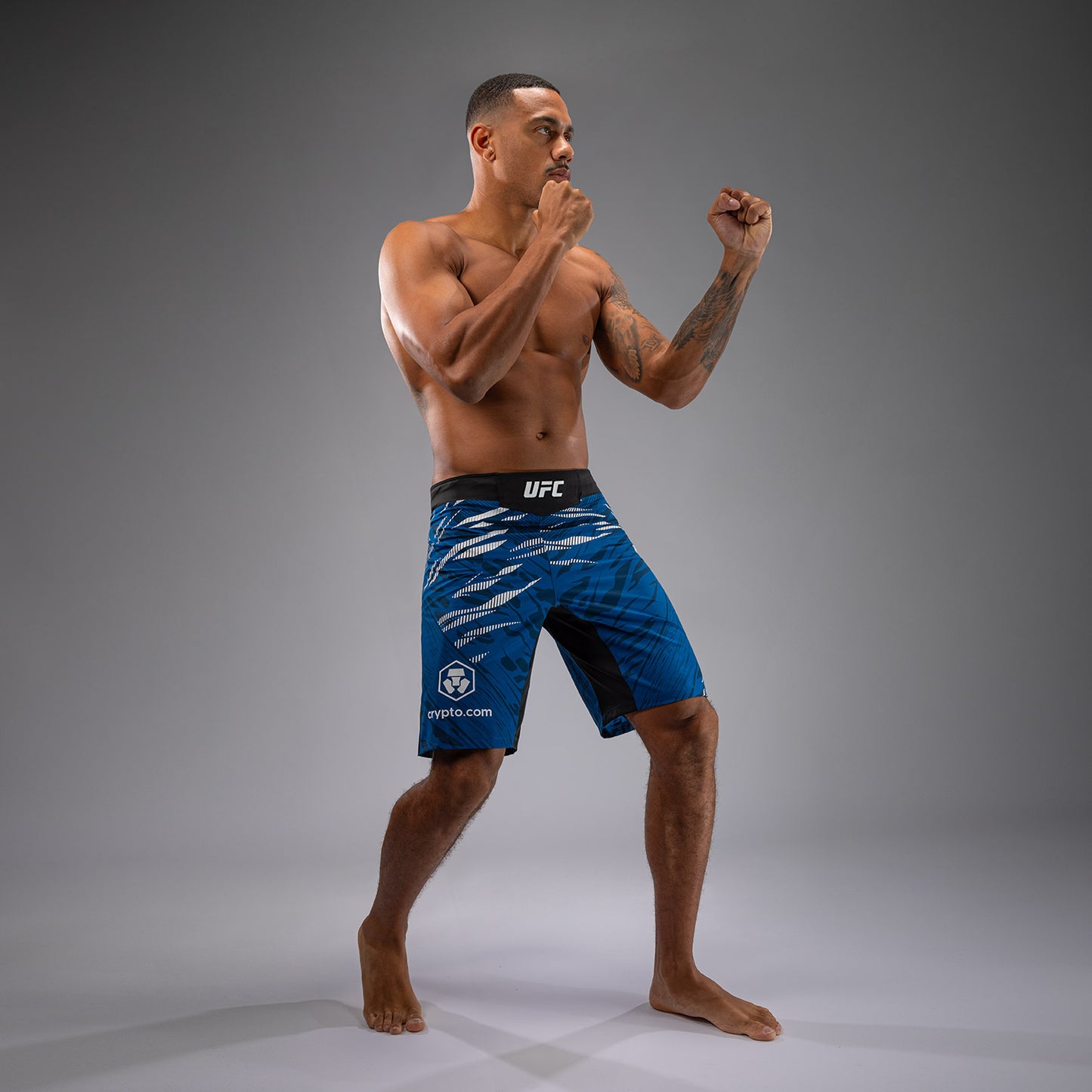 UFC Fusion by Venum Authentic Fight Night Shorts da Lotta per Uomo - Fit Largo - Blu