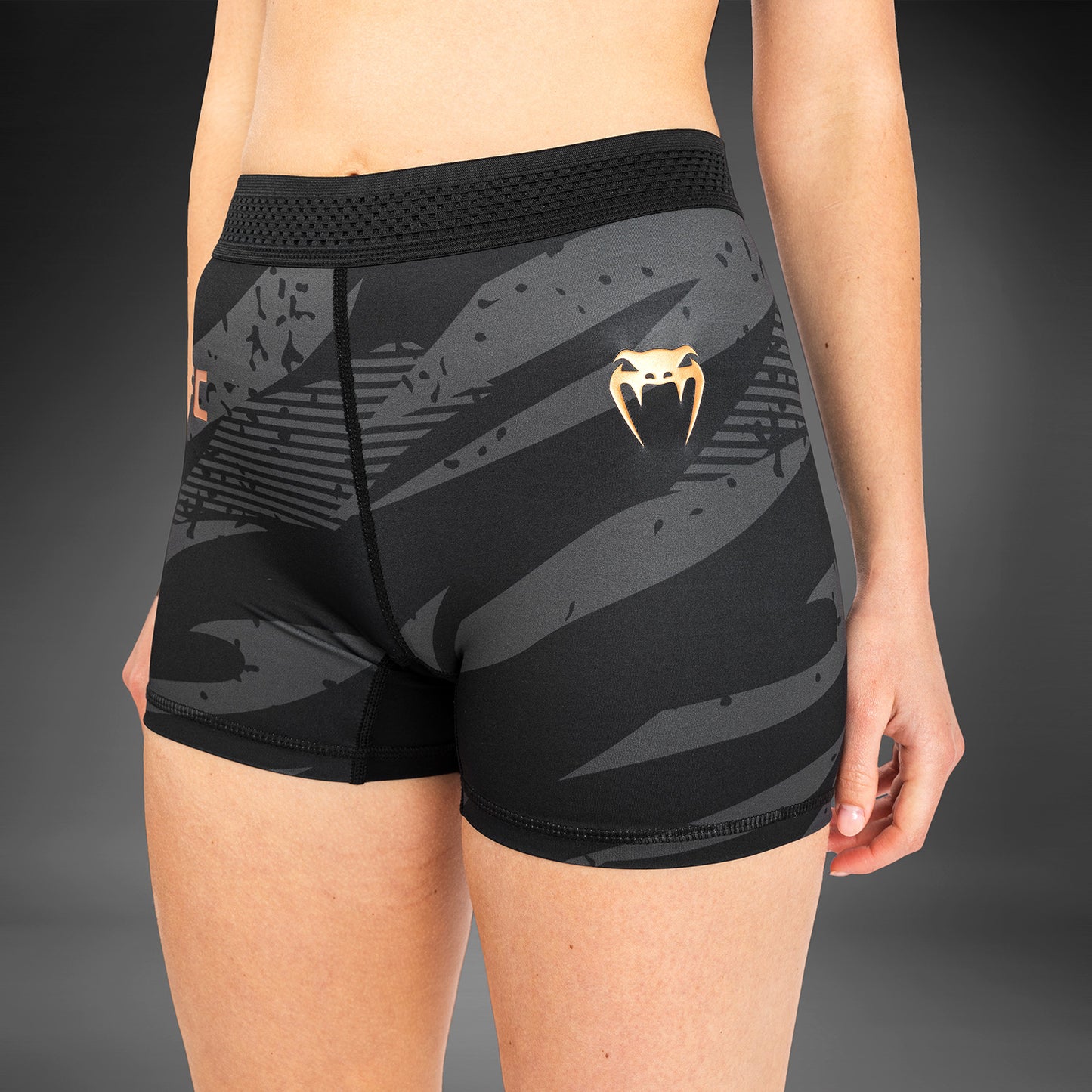 UFC Adrenaline by Venum Fight Week Short de Vale Tudo per Donna - Urban Camo