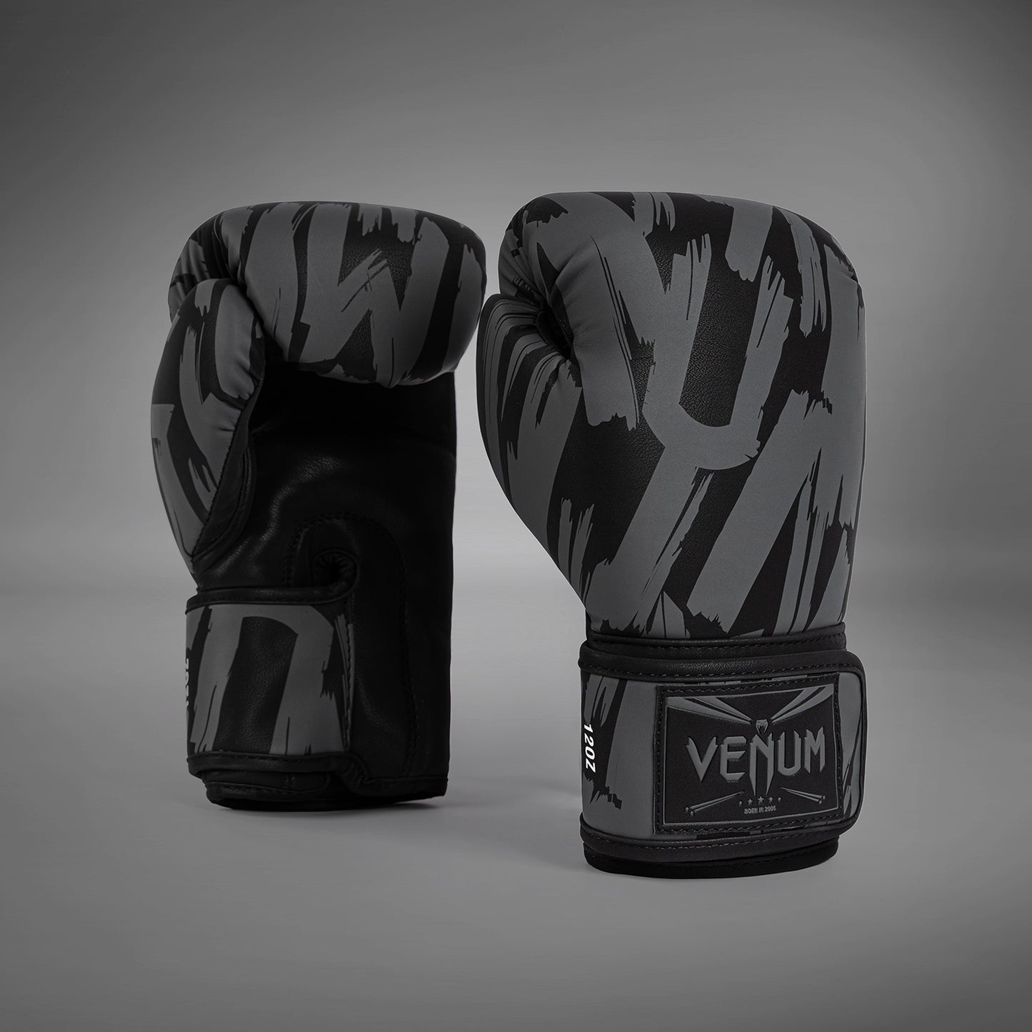 Venum Graffiti Guantoni da Boxe - Carbone Urbano
