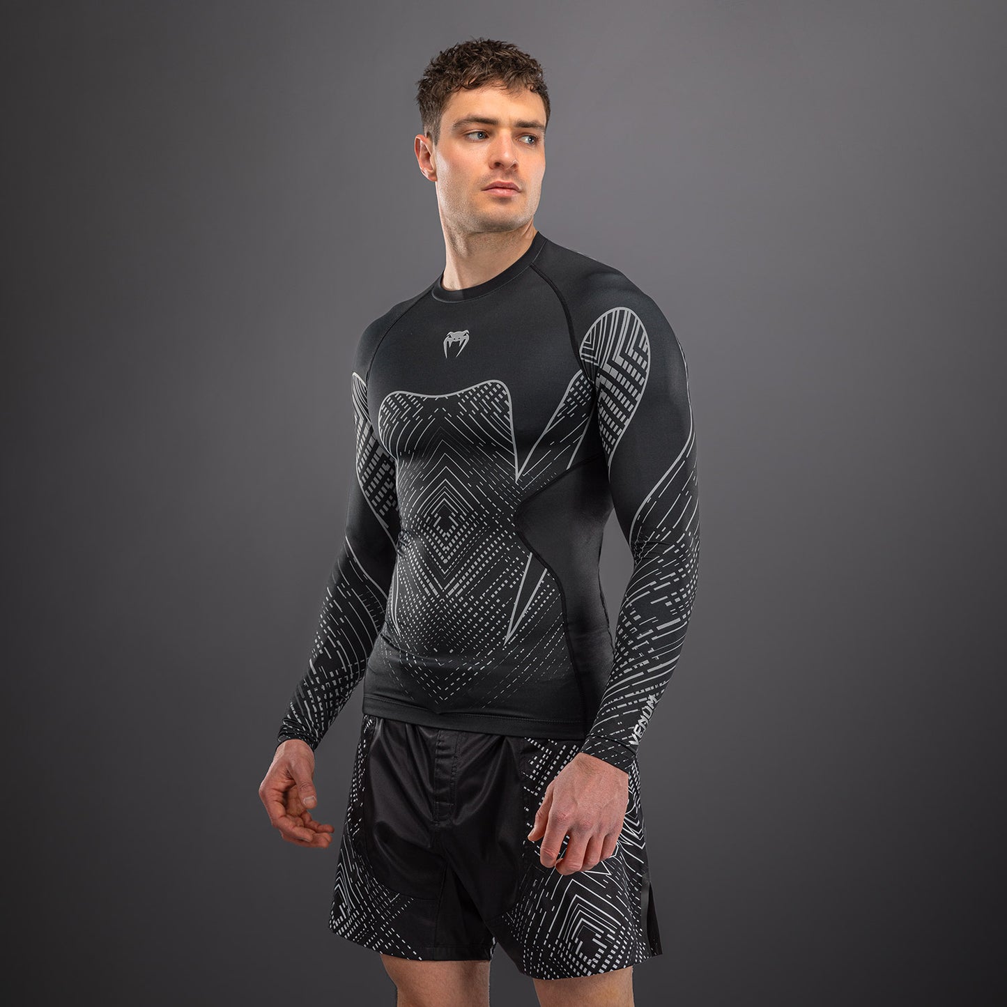 Venum Midnight Fury Rashguard a Maniche Lunghe – Nero/Grigio/Argento