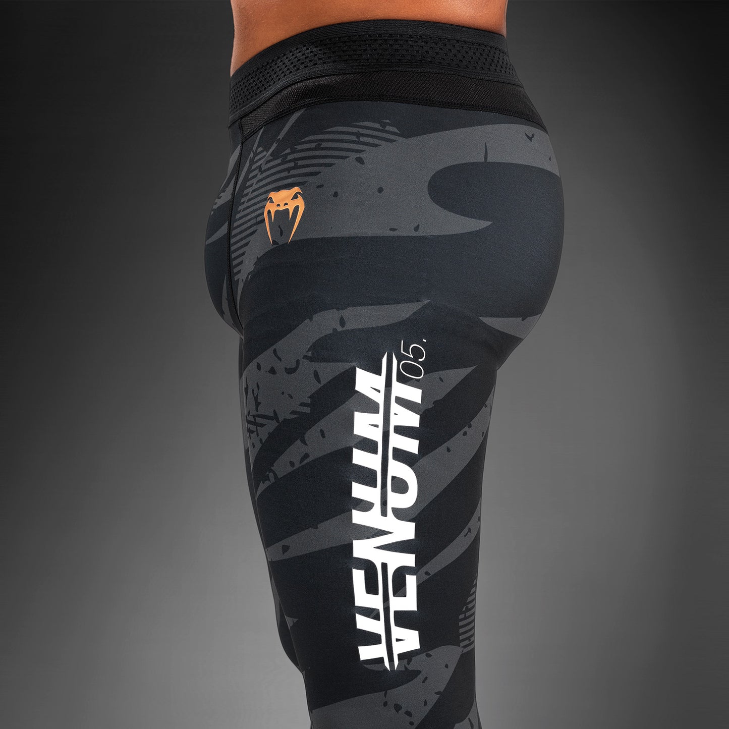 UFC Adrenaline by Venum Fight Week performance Pantaloni A Compressione - Urban Camo