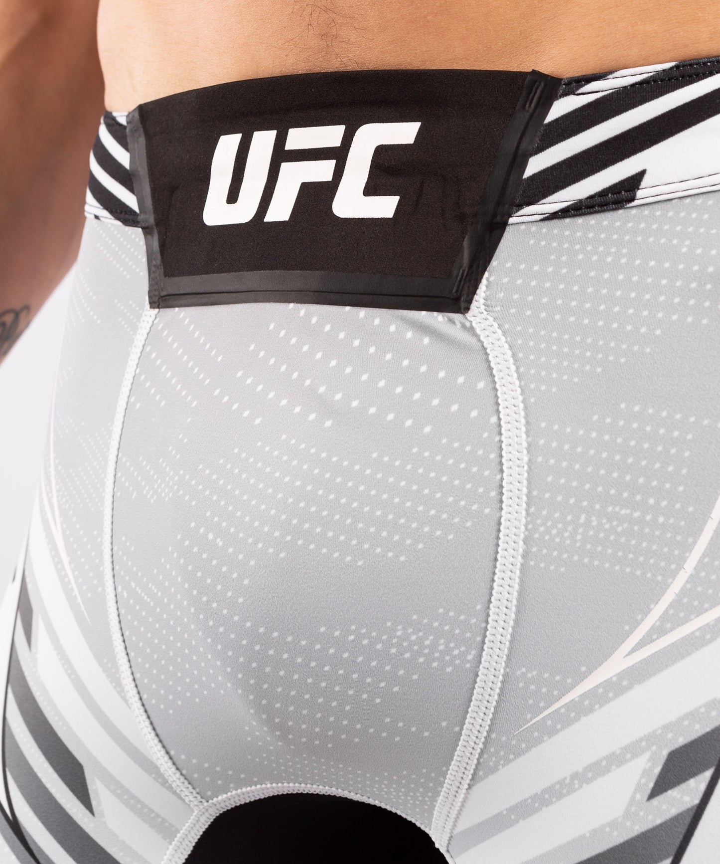 Pantaloncini da Vale Tudo Uomo UFC Venum Authentic Fight Night - Vestibilità Lunga - Bianco