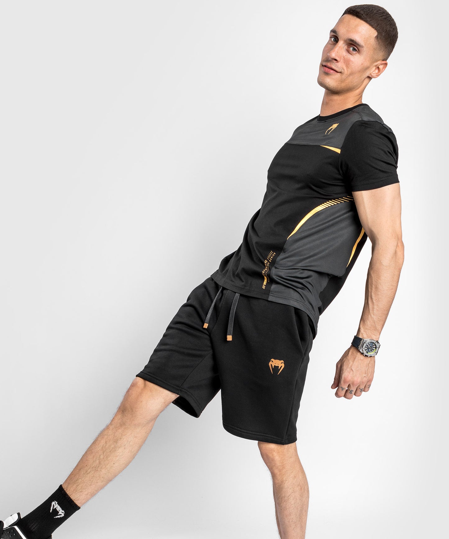 T-shirt Venum Tempest 2.0 - nero/oro