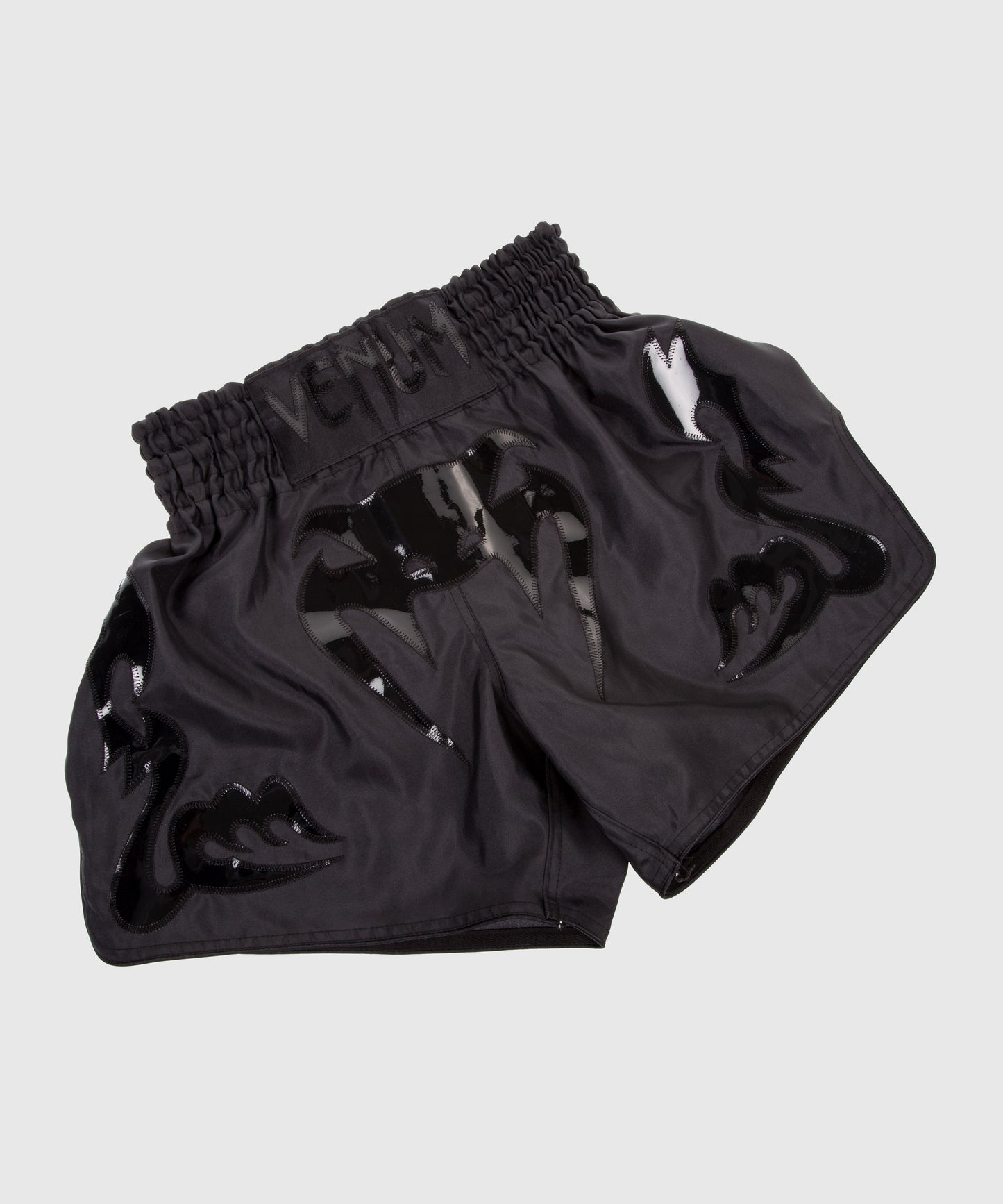 Pantaloncini da Muay Thai Venum Bangkok Inferno - Opaco/Nero