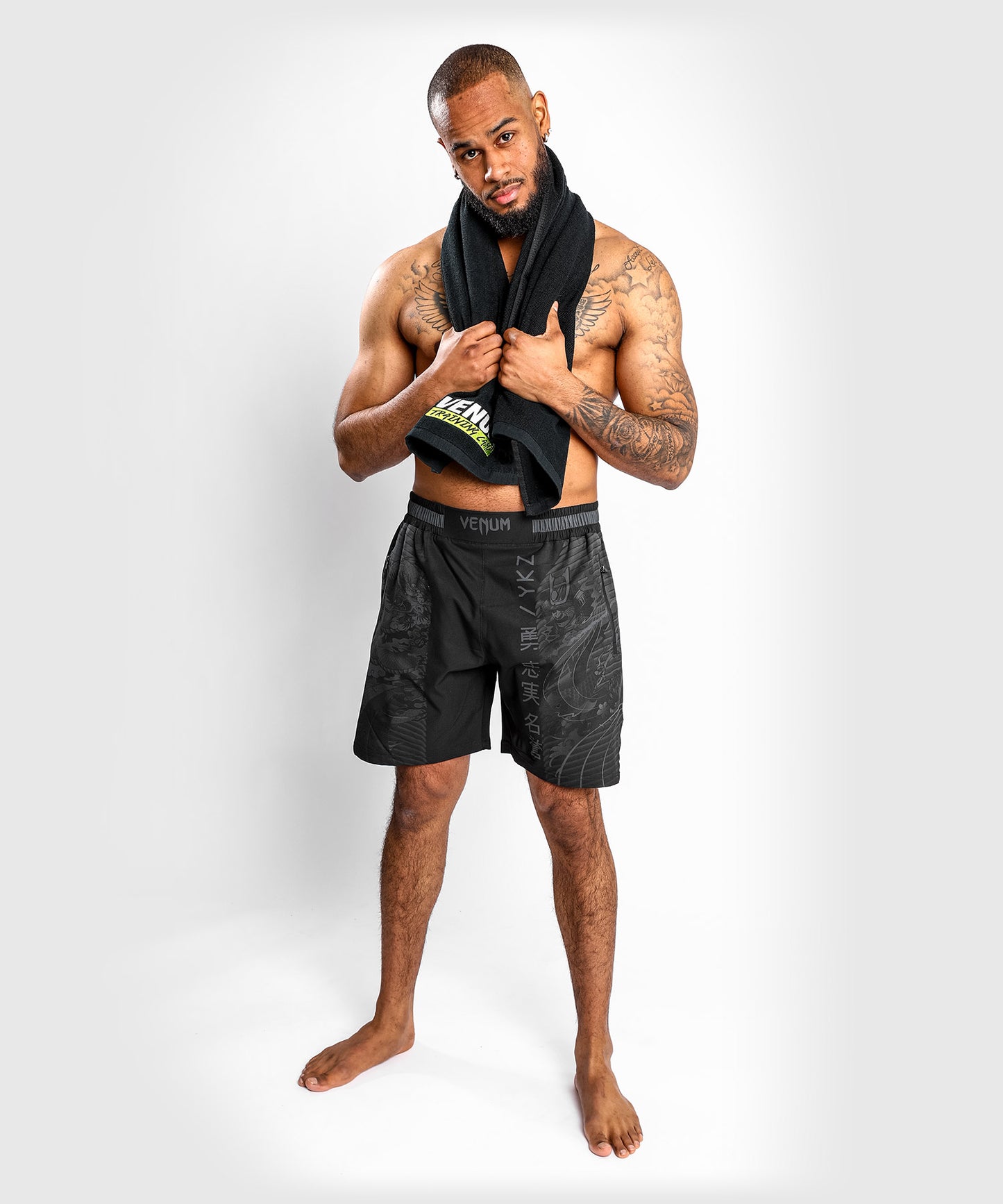 Pantaloncini sportivi Venum YKZ21 - Nero/Nero