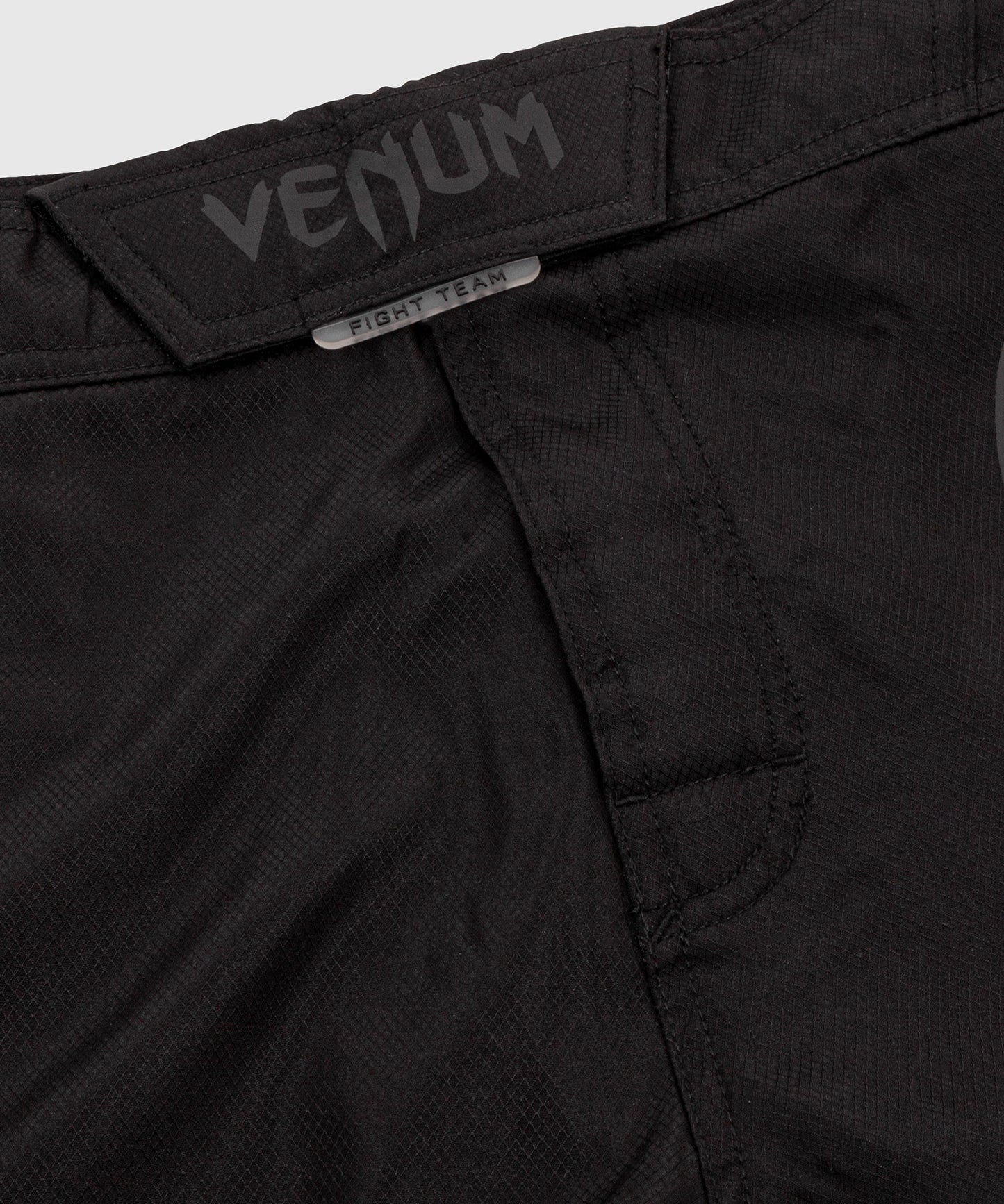 Pantaloncini MMA Venum Light 3.0 - Nero/Nero