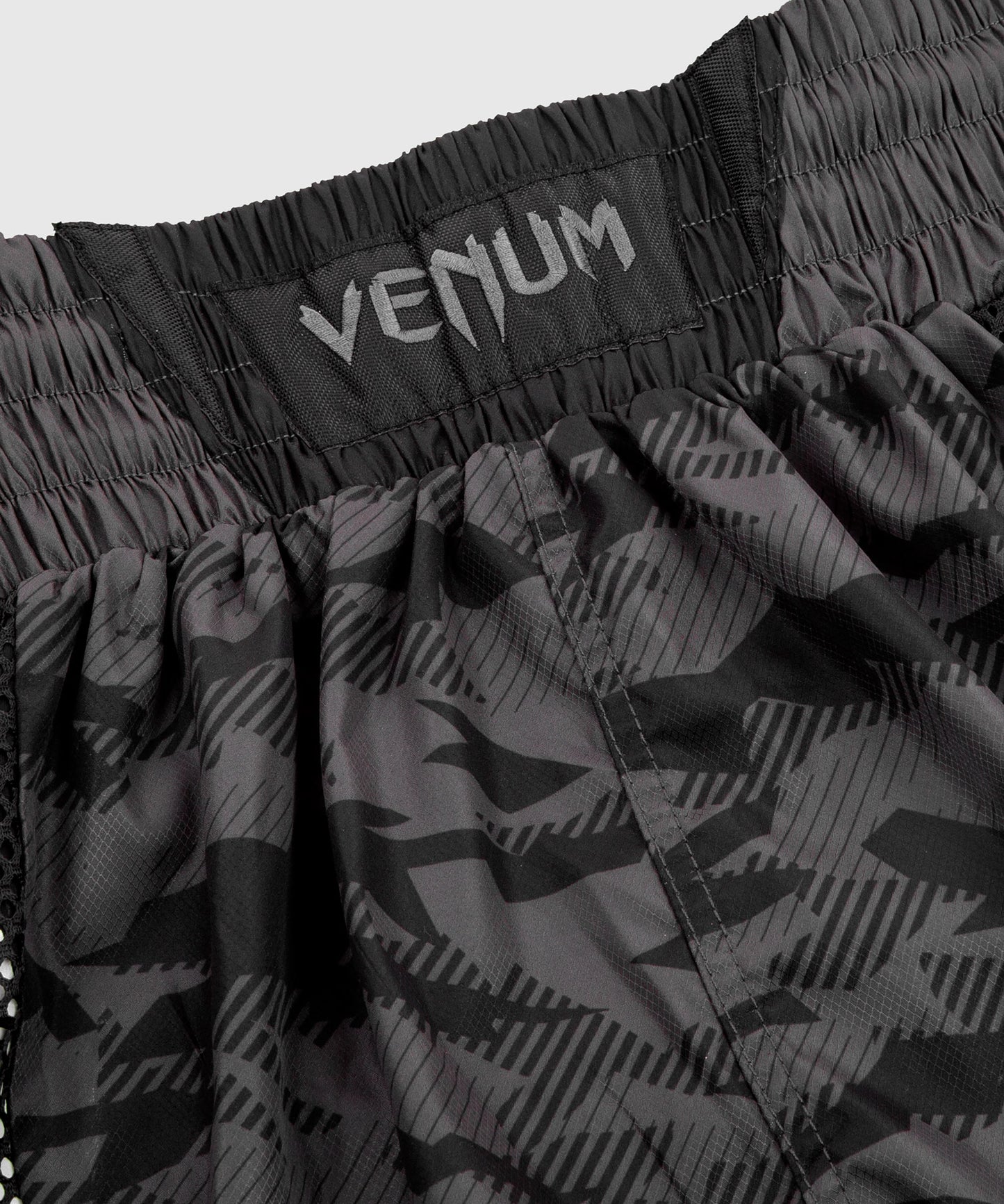 Pantaloncini da boxe Venum Elite - Camo/Neri