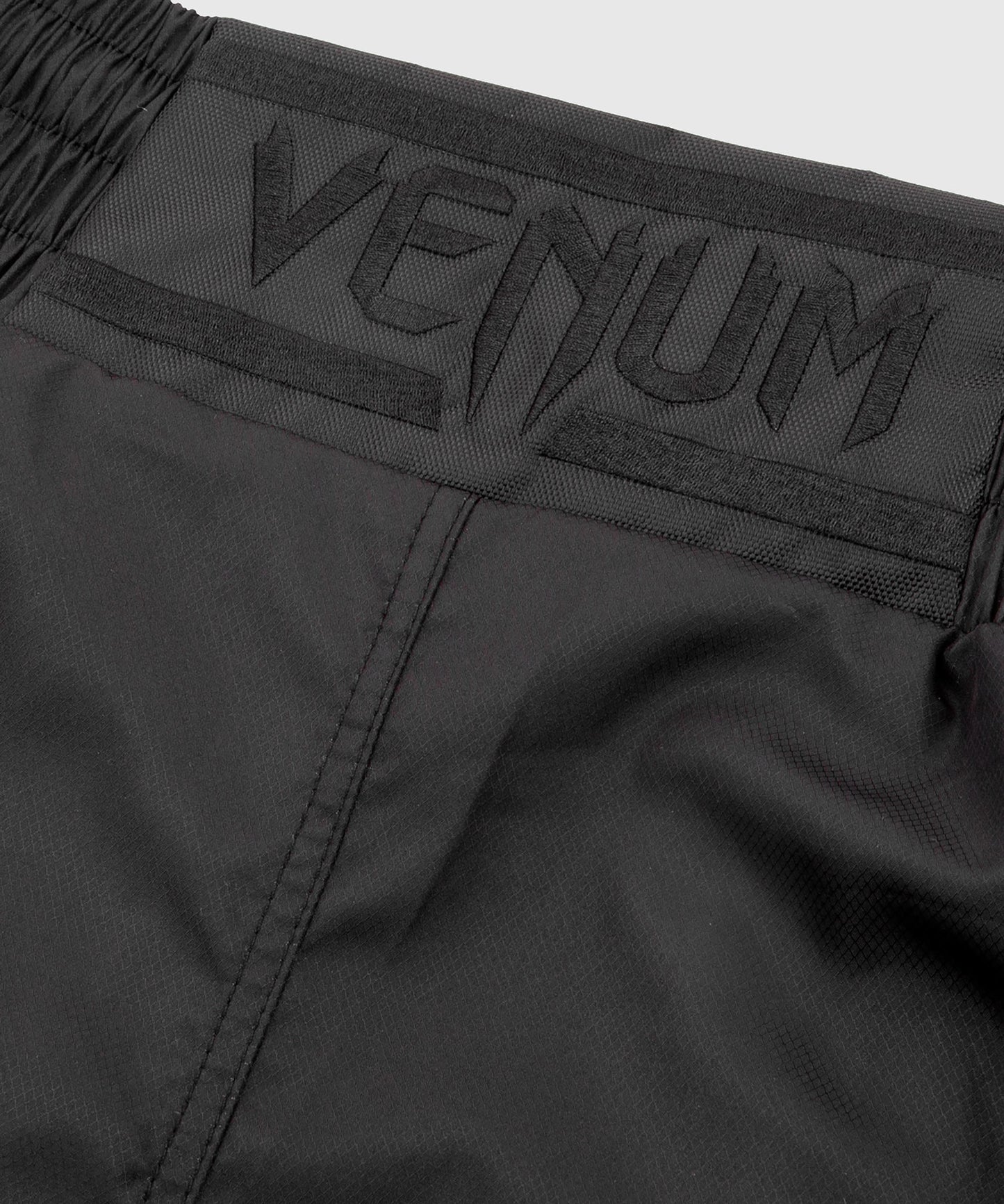 Pantaloncini da boxe Venum Elite - Neri/Neri