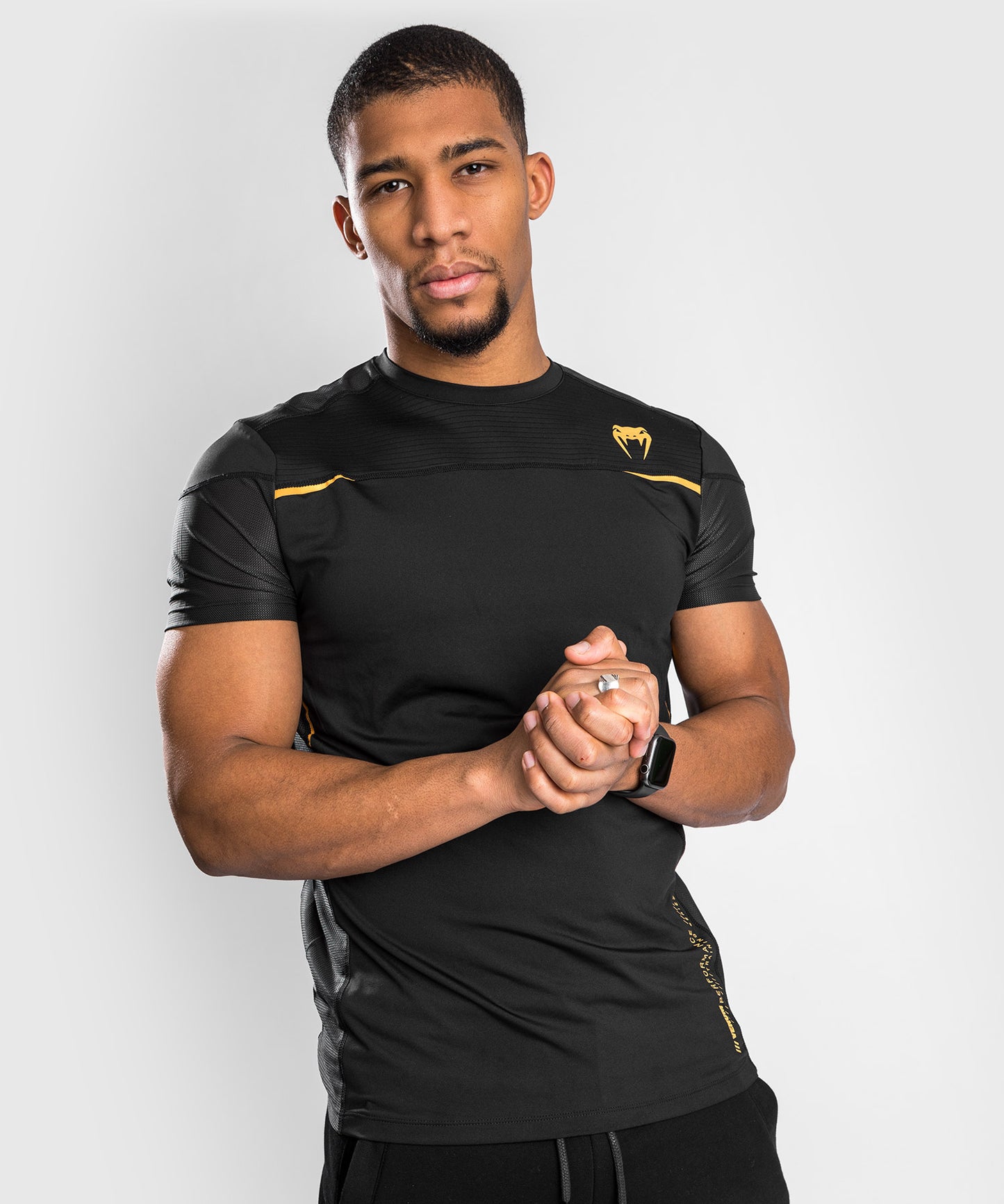T-shirt Venum Tempest 2.0 Dry Tech - nero/oro