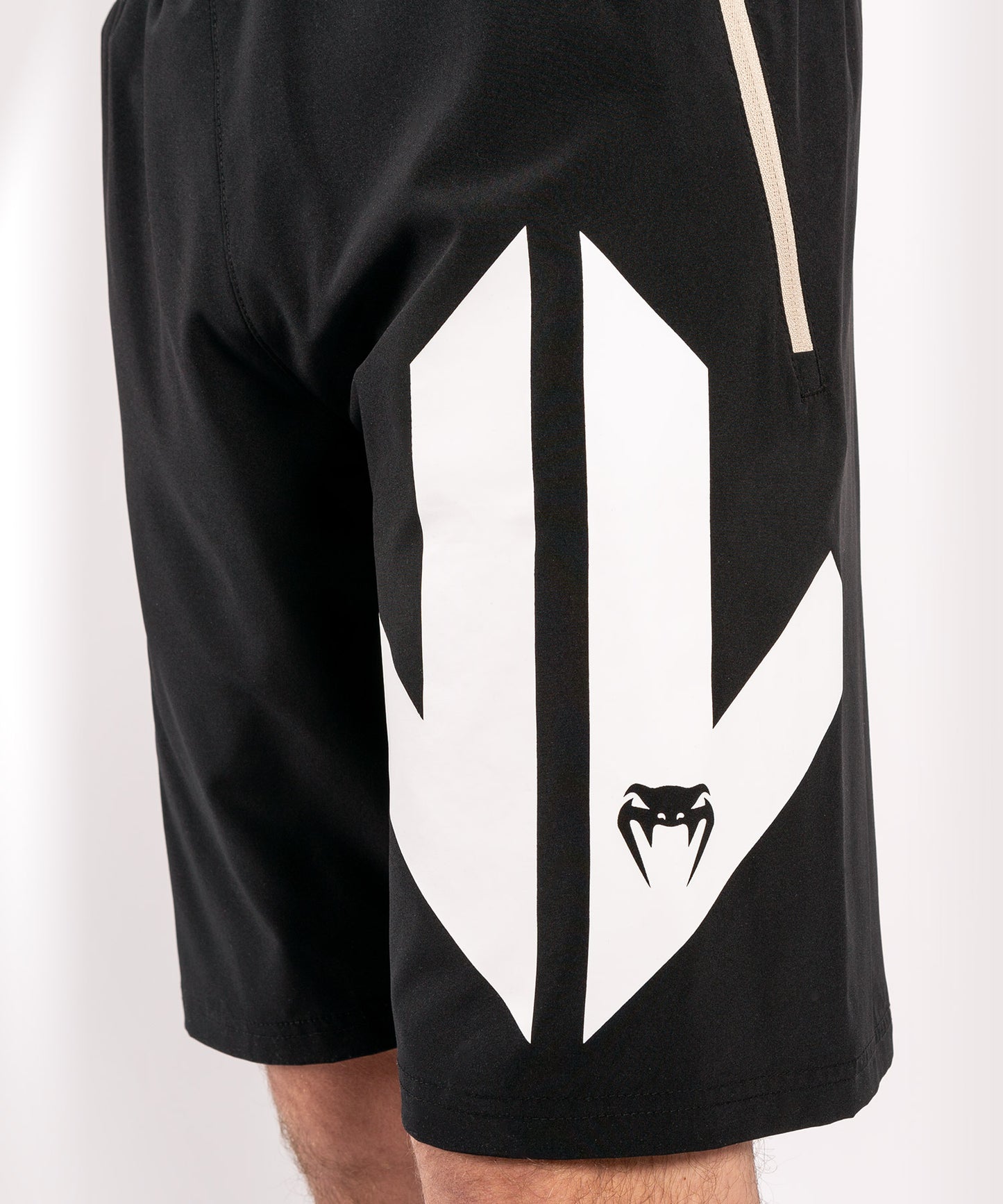 Venum Arrow Loma Signature Collezione Sport Shorts - Nero/Bianco