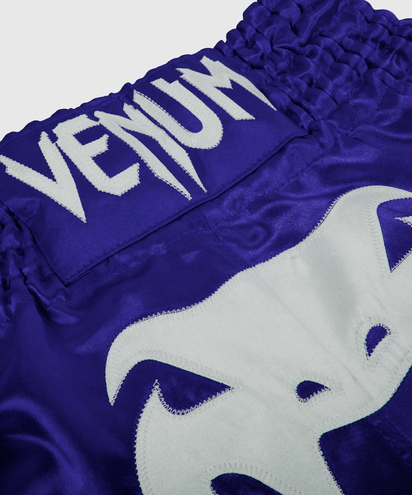 Pantaloncini da Muay Thai Venum Bangkok Inferno - Blu/Ghiaccio