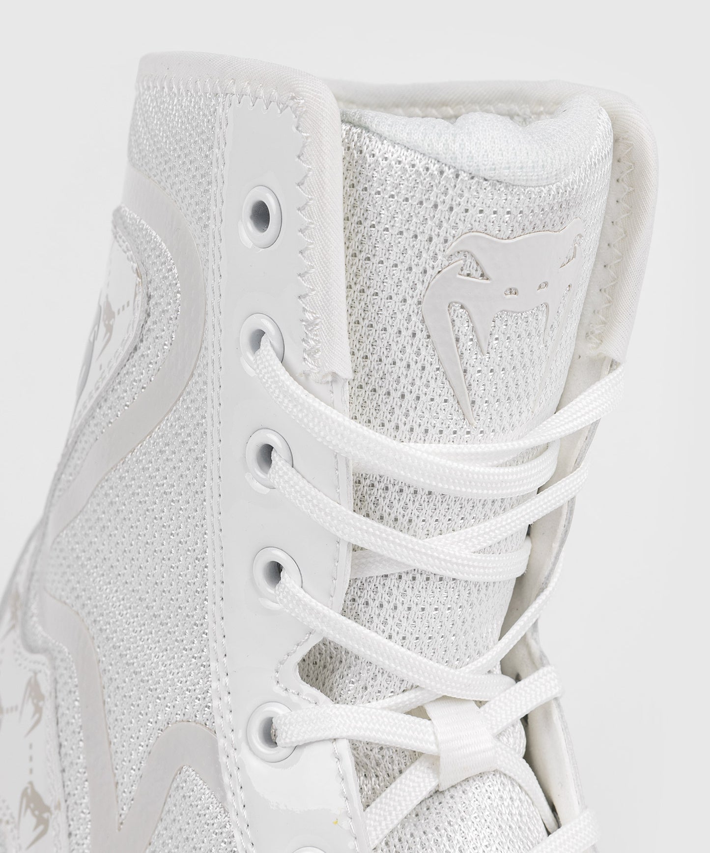 Scarpe da boxe Venum Elite Evo Monogram - Bianche/Bianco sporco