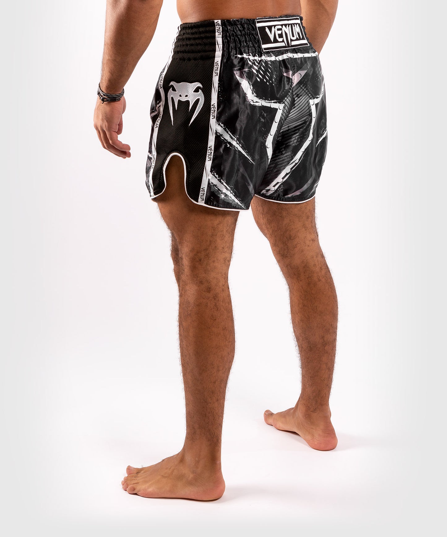 Pantaloncini da Muay Thai Venum GLDTR 4.0
