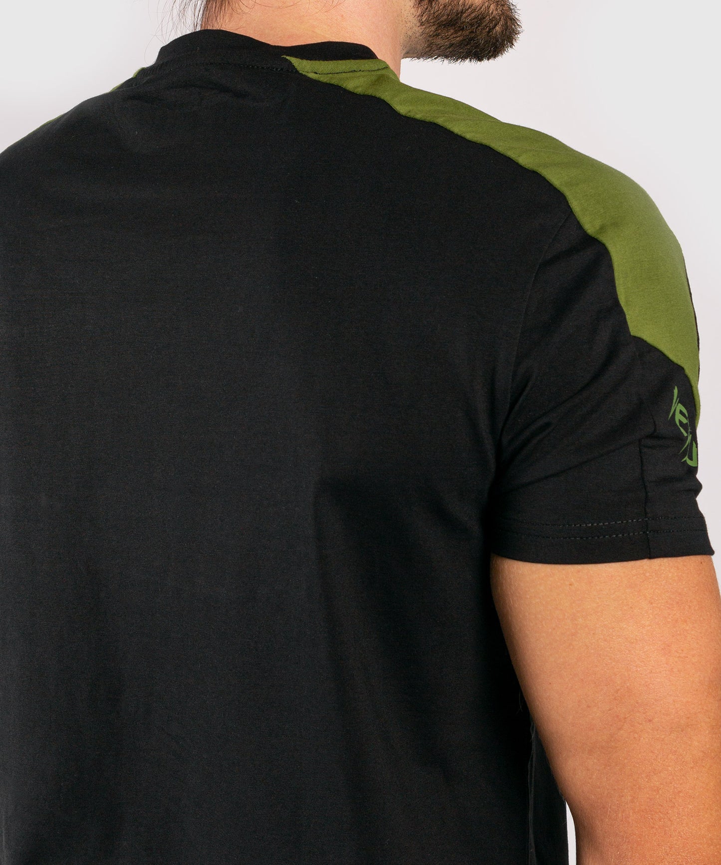 T-shirt Venum Cargo
