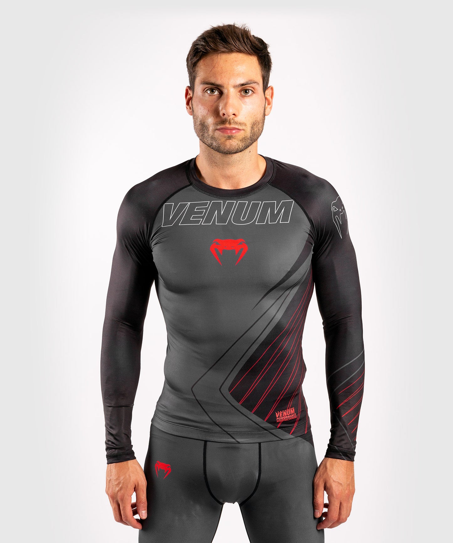 Rashguard Venum Contender 5.0 - maniche lunghe - Nero/Rosso