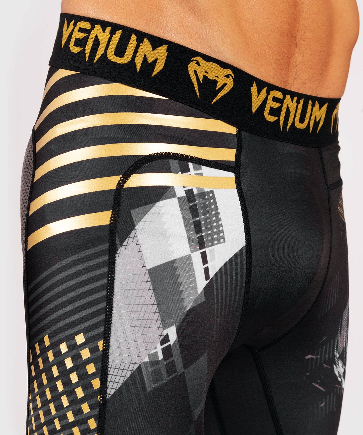 Pantaloni a compressione Venum Skull - Nero