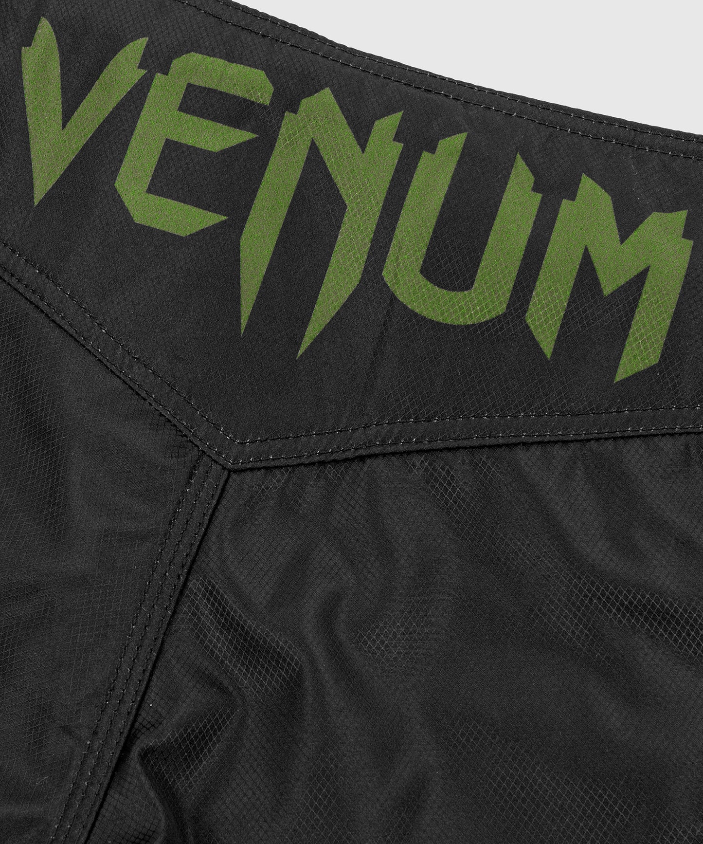 Pantaloncini MMA Venum Light 3.0 - Cachi/Nero