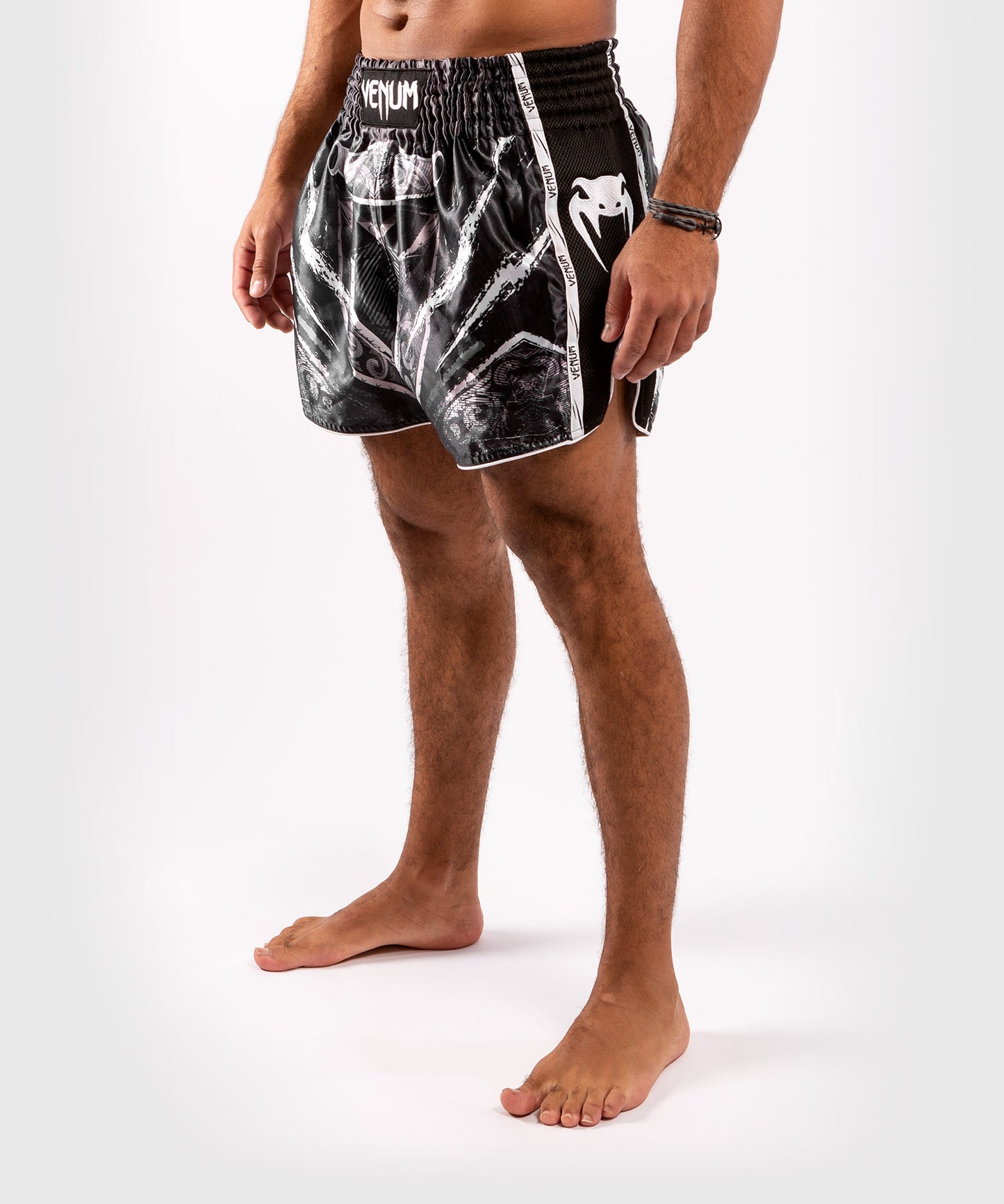 Pantaloncini da Muay Thai Venum GLDTR 4.0