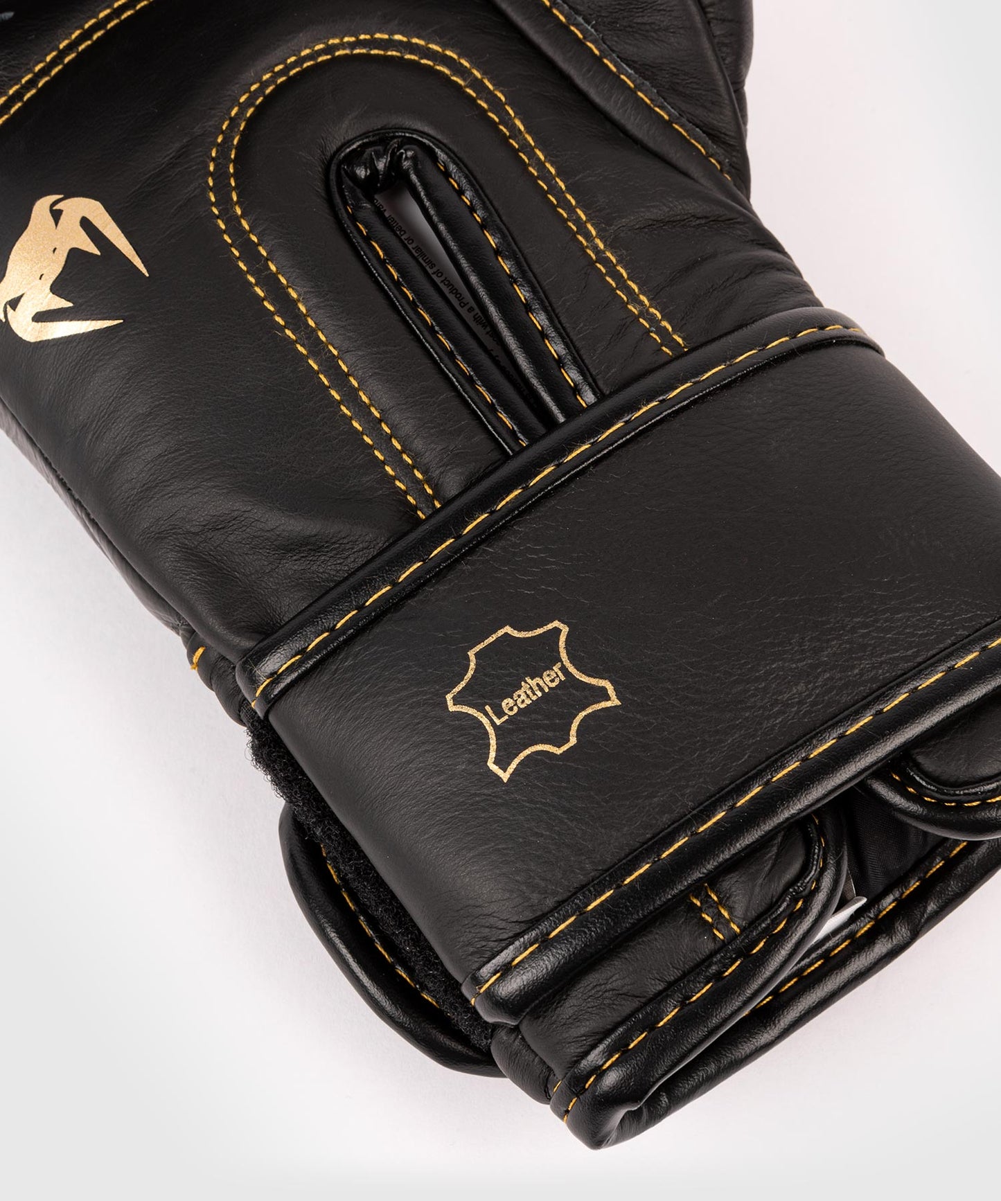 Guantoni da boxe professionali Venum Shield – Velcro - Nero/Nero-Oro