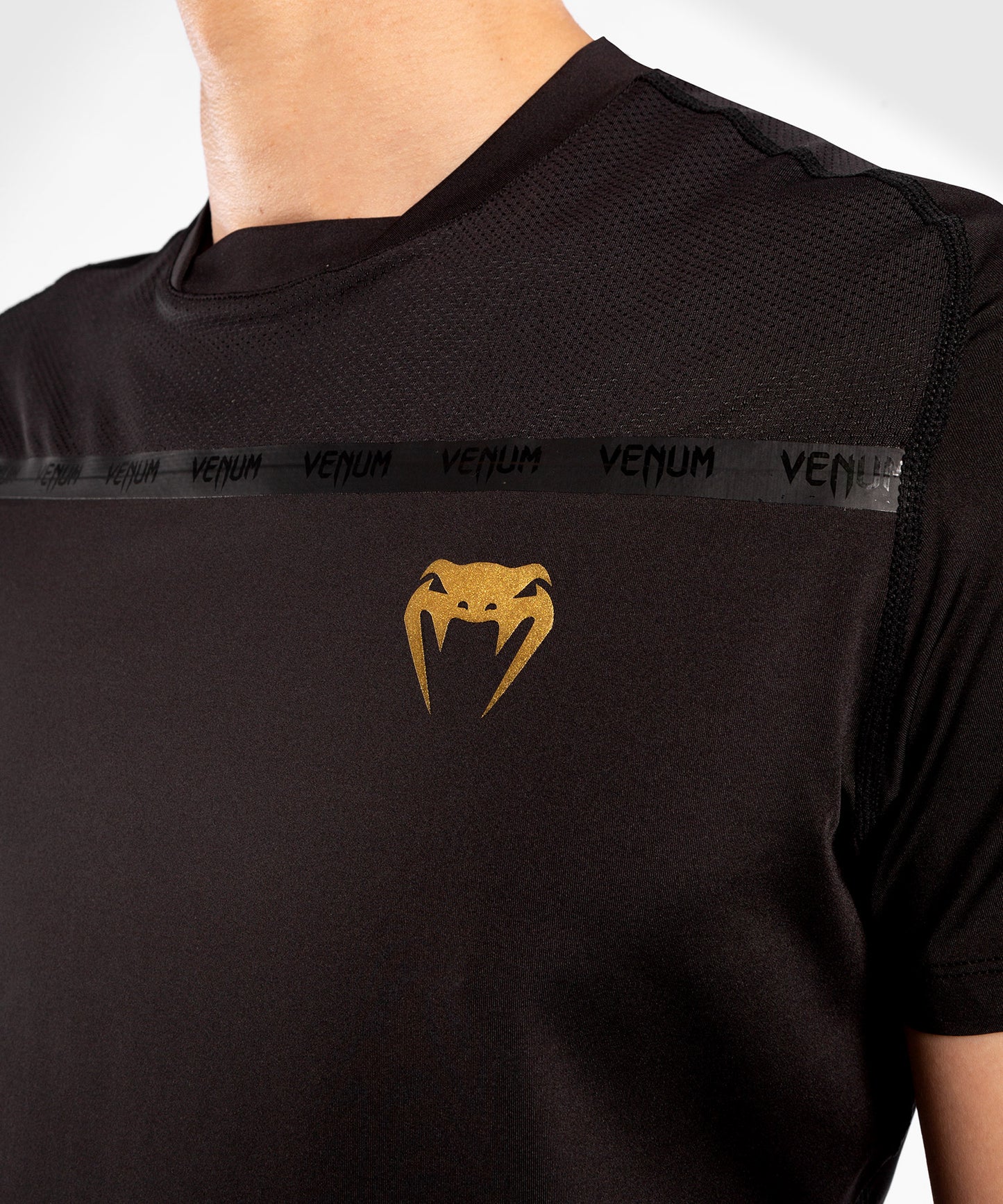 T-shirt Venum G-Fit Dry-Tech - Nero/Oro