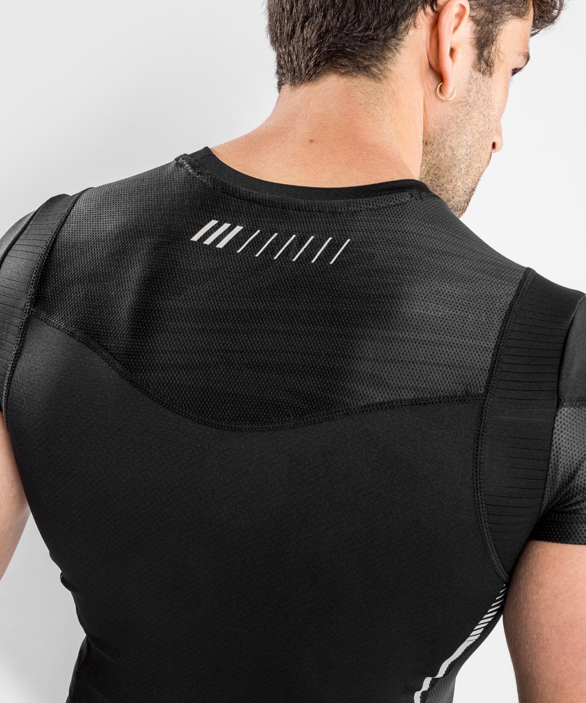 T-shirt a compressione Venum Tempest 2.0 (a manica corta) - Nero/Oro