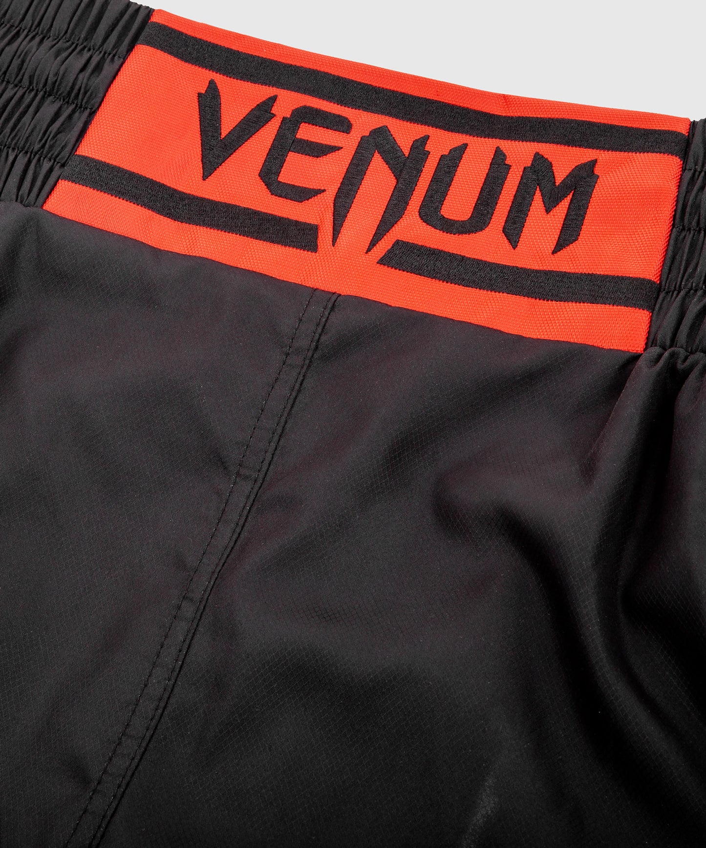Pantaloncini da boxe Venum Elite - Neri/Rossi